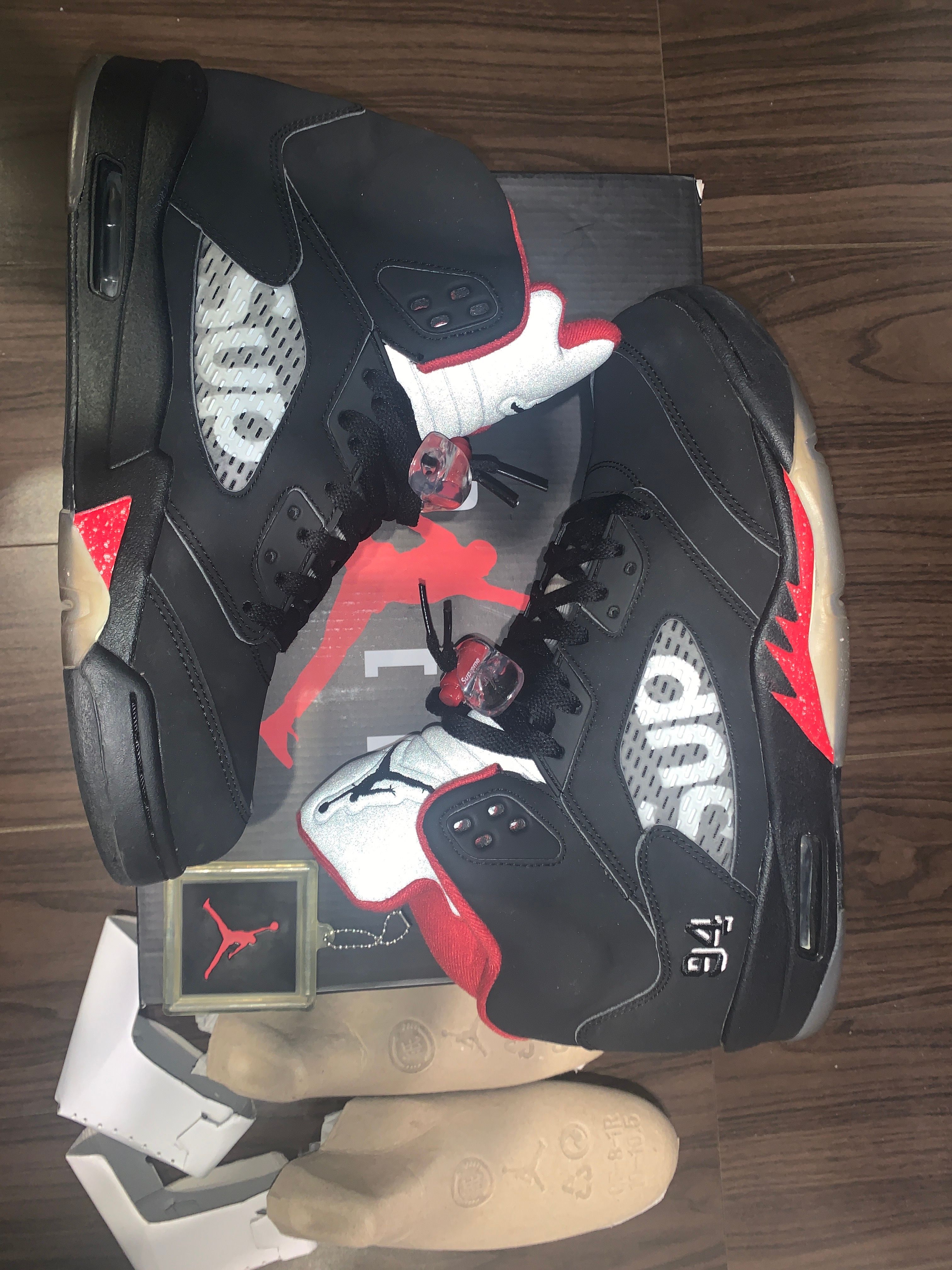 Supreme × Nike Air Jordan 5 Retro "Black"