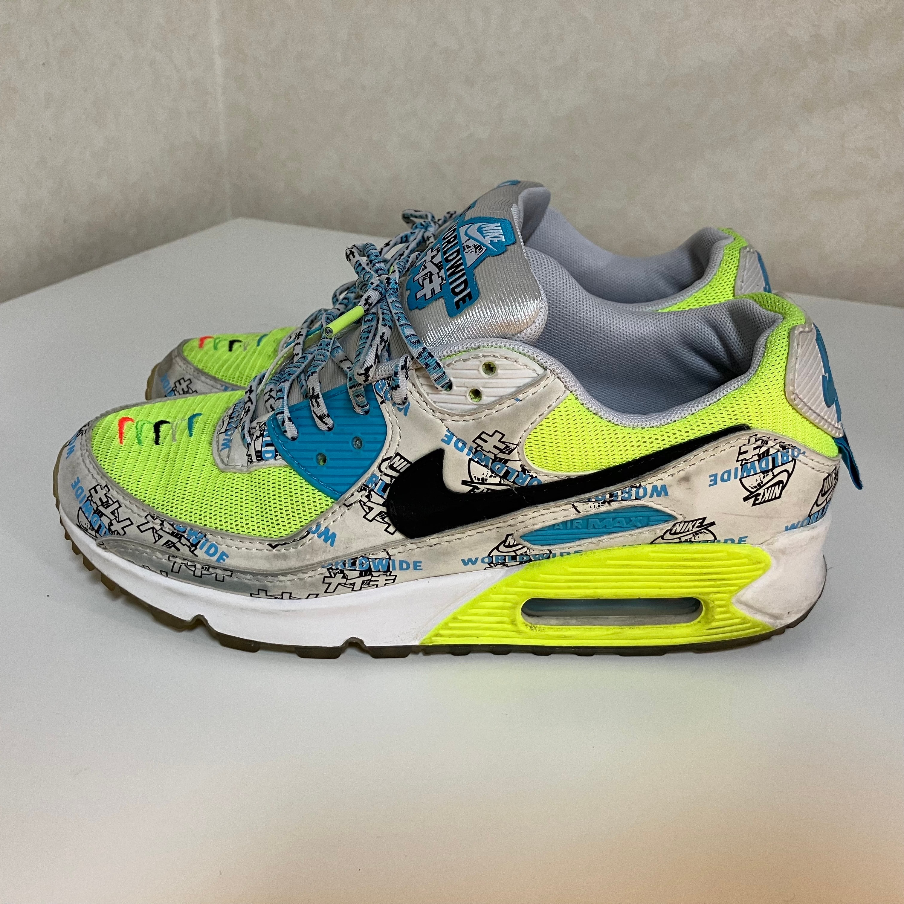 NIKE Women's WORLD WIDE PACK AIR MAX 90 SE WHITE "KATAKANA"