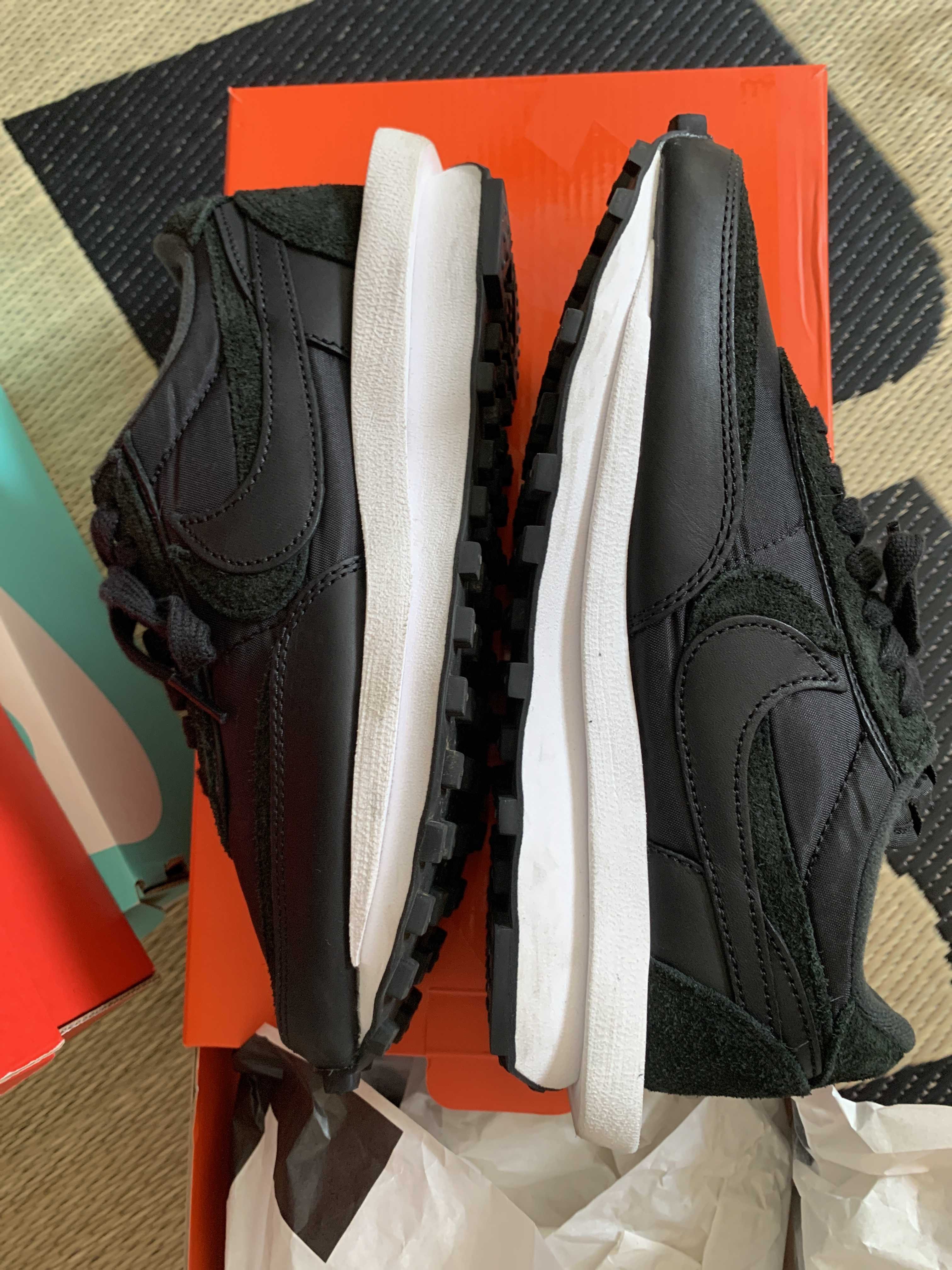 sacai × Nike LDV Waffle "Triple Black"