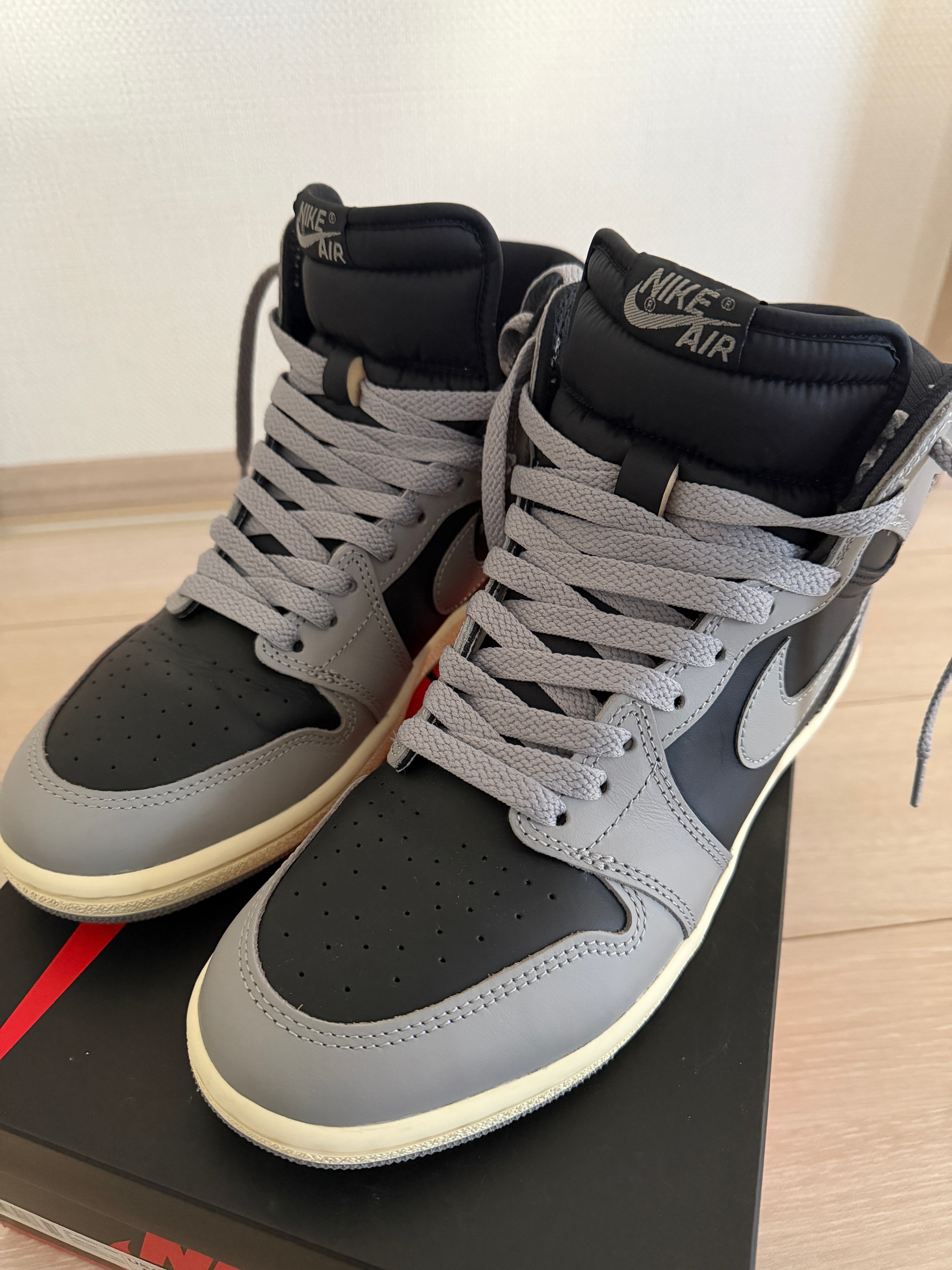 Nike Air Jordan 1 High '85 "Reverse Shadow"