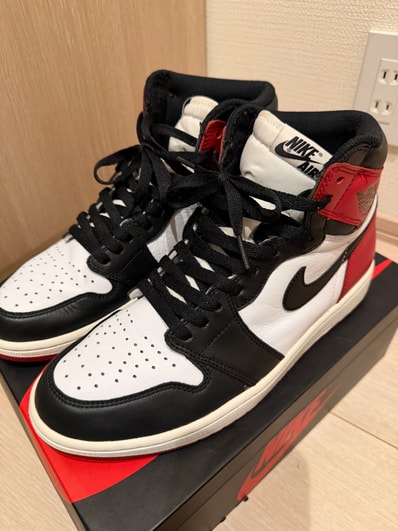 Nike Air Jordan 1 Retro High OG "Black Toe"