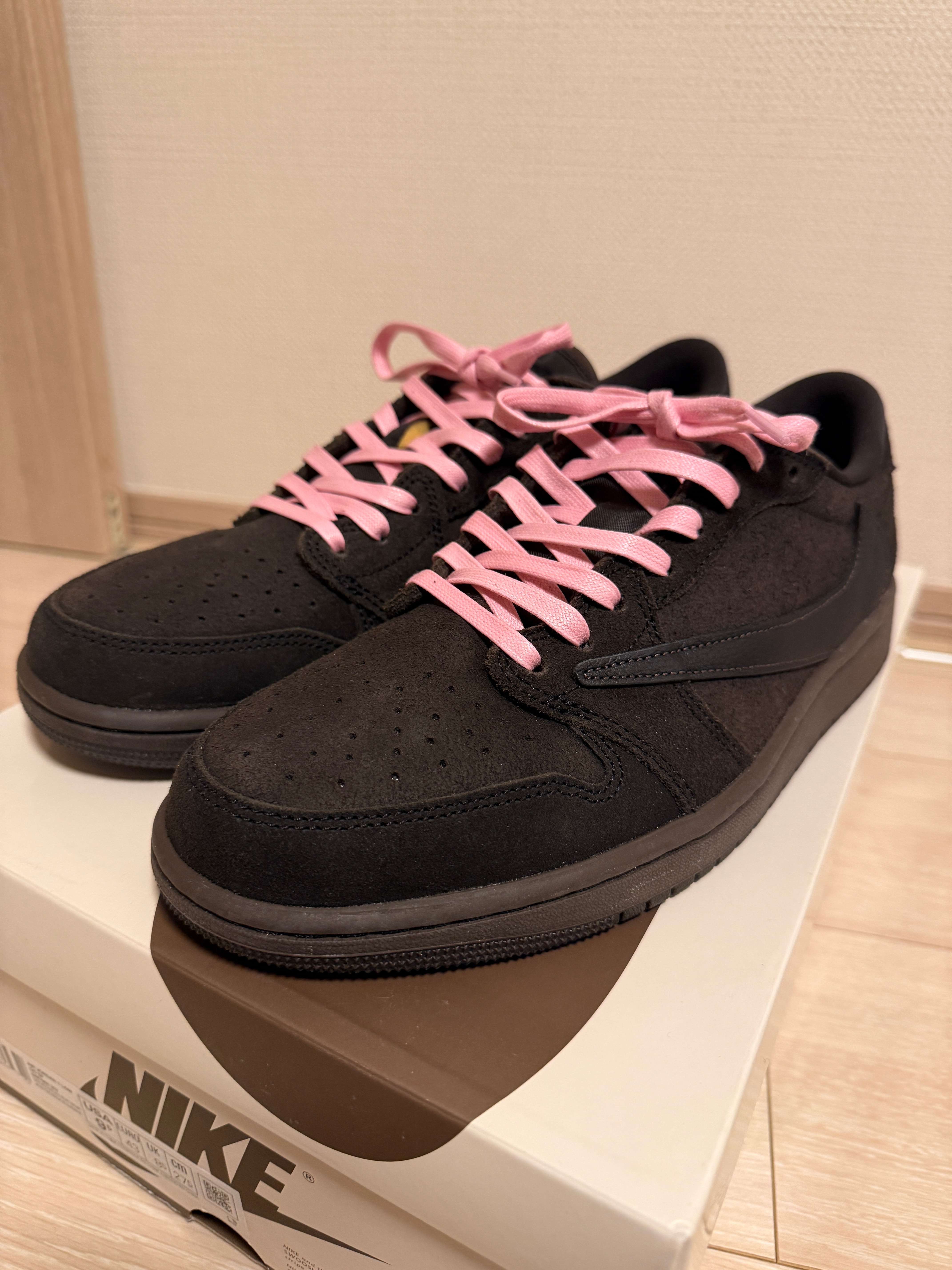 トラヴィススコット × ナイキ エアジョーダン1 ロー OG SP 