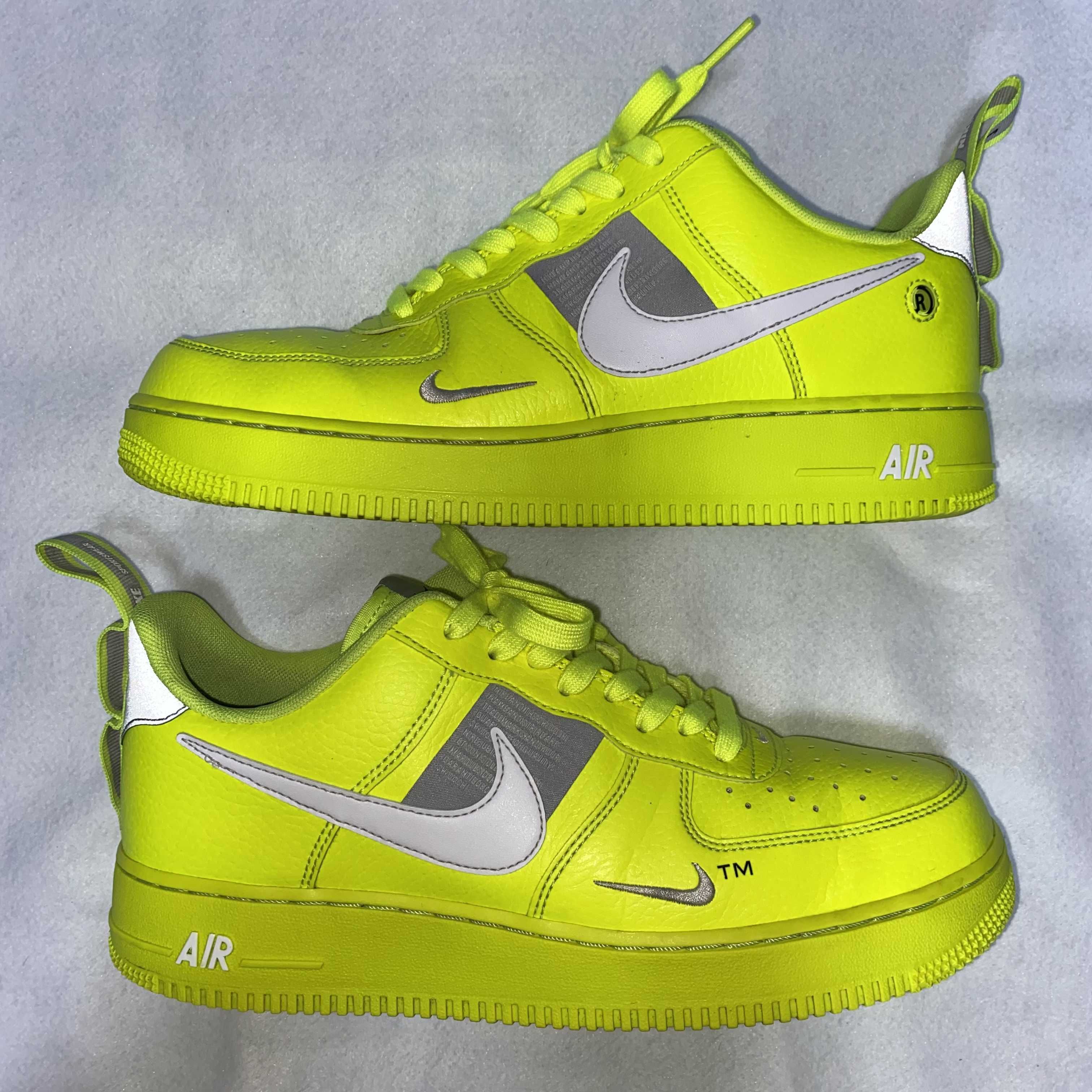 Nike Air Force 1 Low Utility "Volt/White/Black/Wolf Grey"
