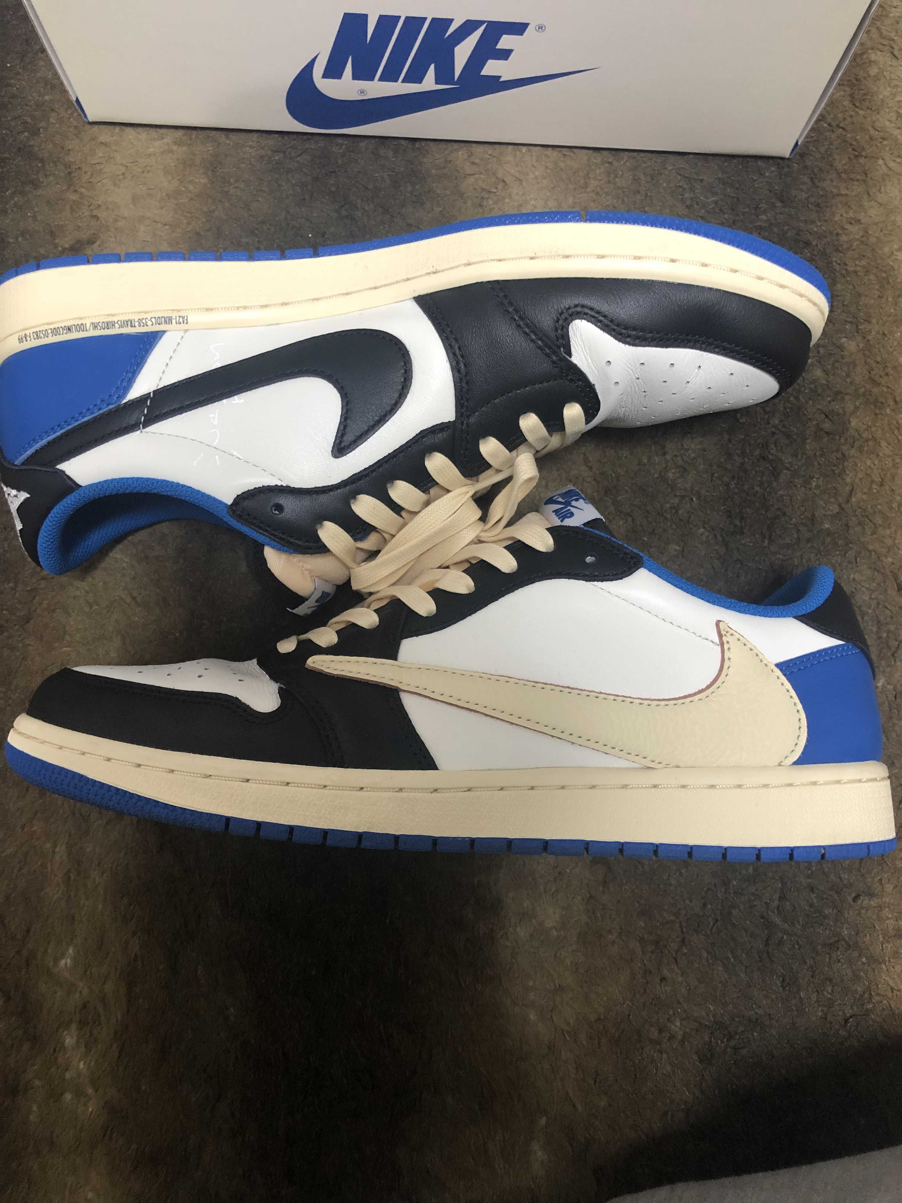 Travis Scott × fragment design × Nike Air Jordan 1 Low OG SP "Military Blue"
