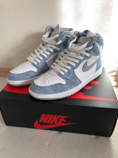 Nike Air Jordan 1 High OG "Hyper Royal"