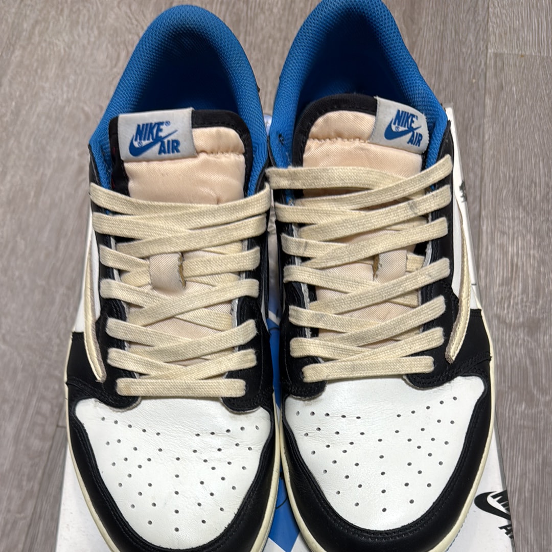 トラヴィススコット × フラグメントデザイン × ナイキ エアジョーダン1 ロー OG SP "ミリタリー ブルー"