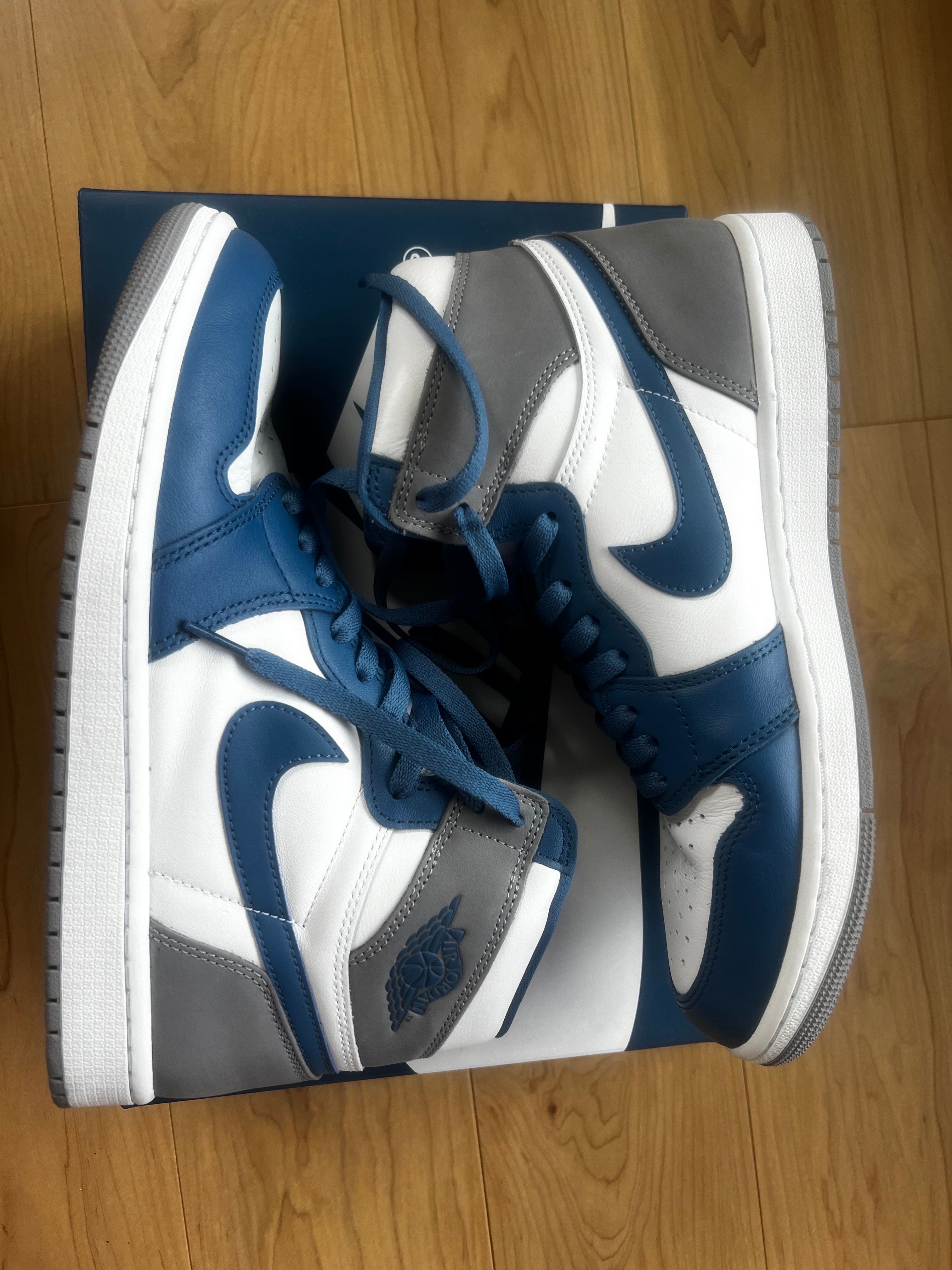 Nike Air Jordan 1 High OG "True Blue"