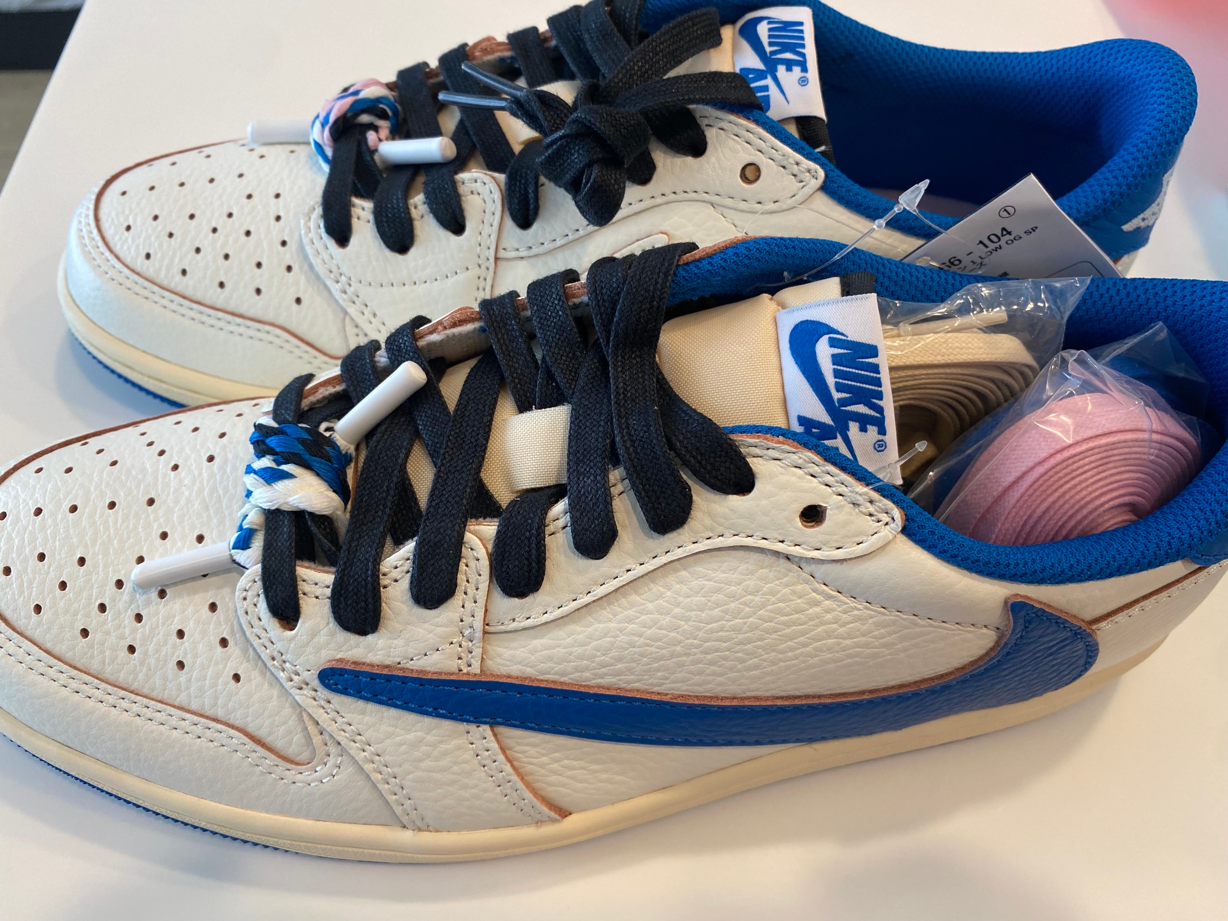 Travis Scott × fragment design × Nike Air Jordan 1 Low OG "Sail/Military Blue"