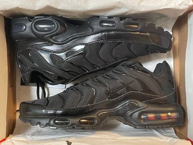Nike Air Max Plus "Triple Black"
