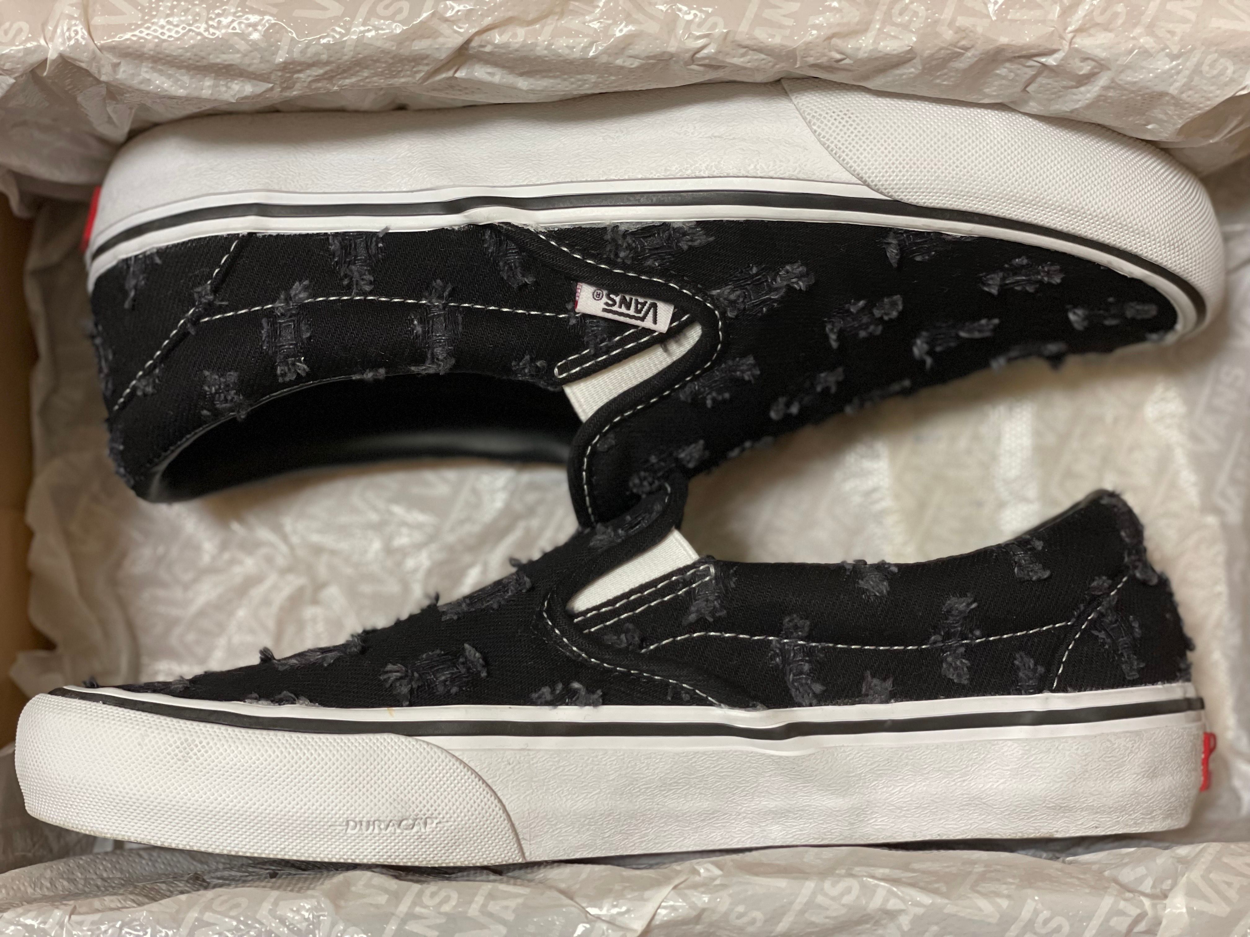 Supreme × Vans Slip-On Hole Punch Denim "Black"