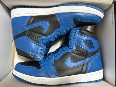 Nike Air Jordan 1 Retro High OG "Dark Marina Blue"