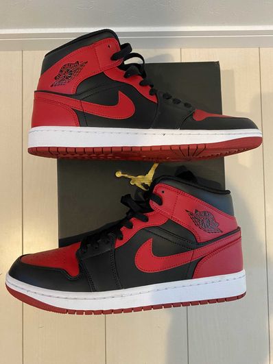 Nike Air Jordan 1 Mid "Bred"