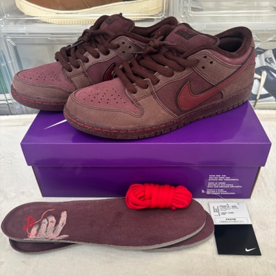 Nike SB Dunk Low PRM City of Love "Burgundy"