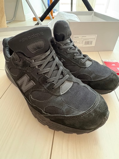 New Balance 992 "Triple Black" (2025/2026)
