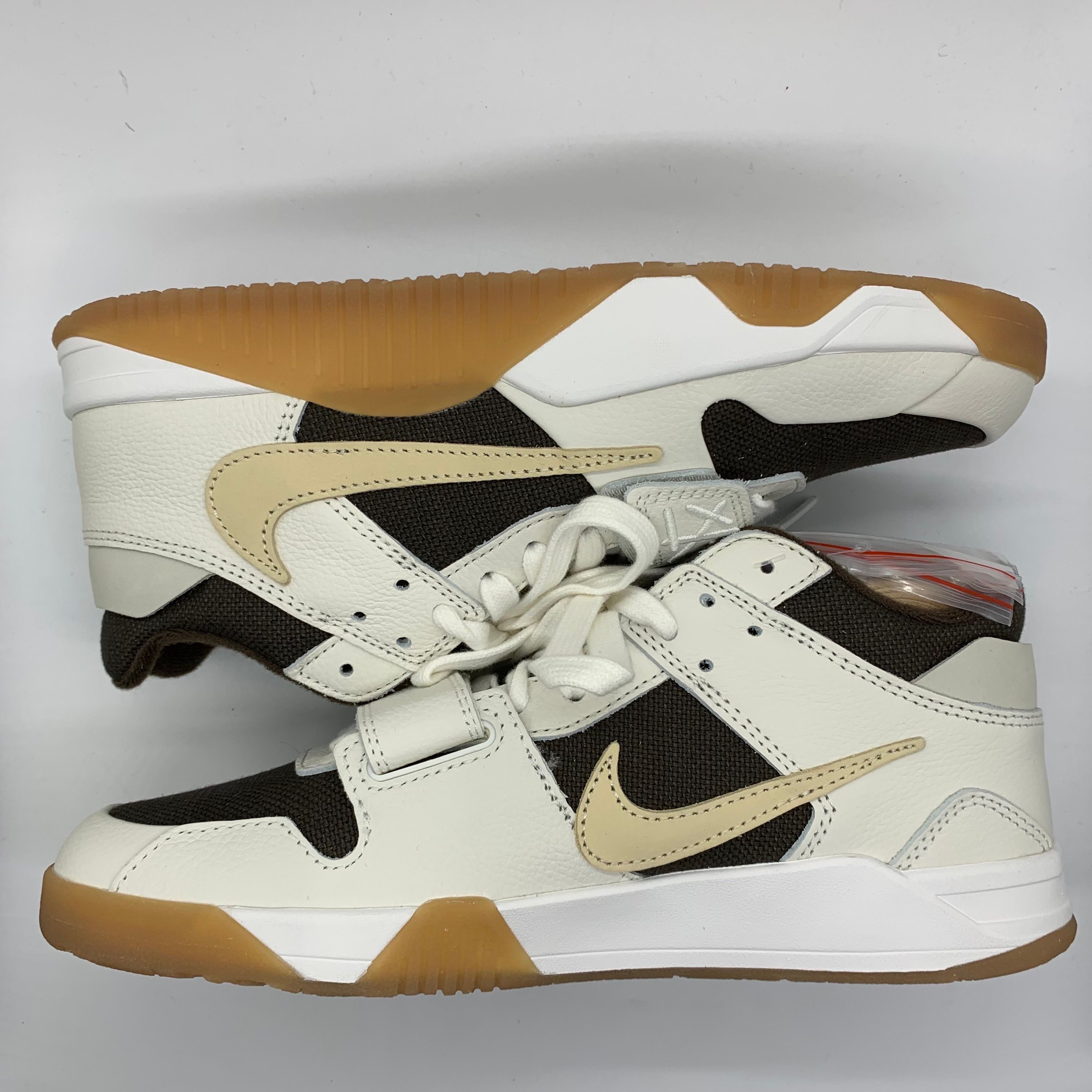 Travis Scott × Nike Jordan Jumpman Jack TR "Sail and Dark Mocha"