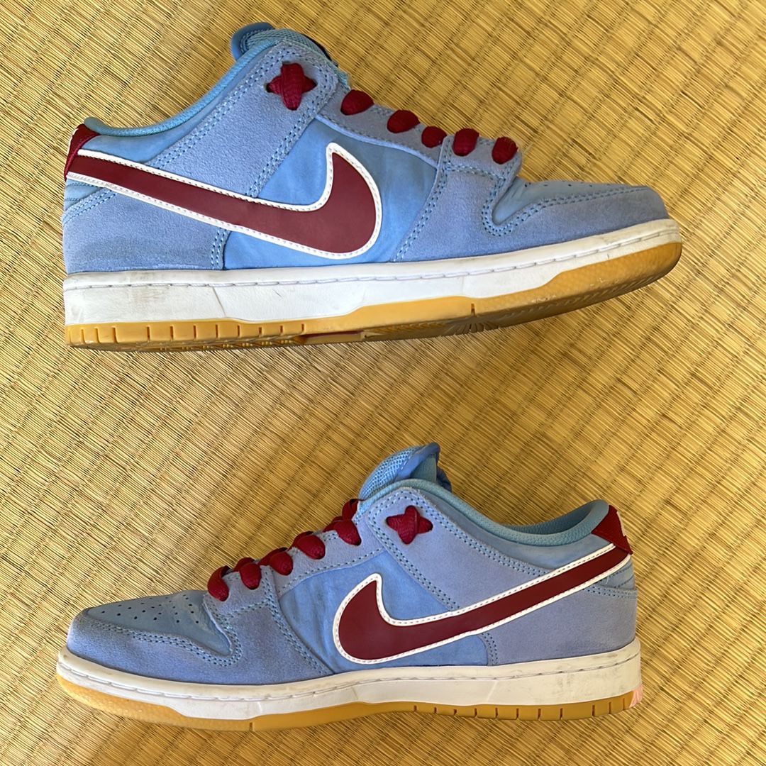 Nike SB Dunk Low Pro "Philadelphia Phillies/Valor Blue and Team Maroon"