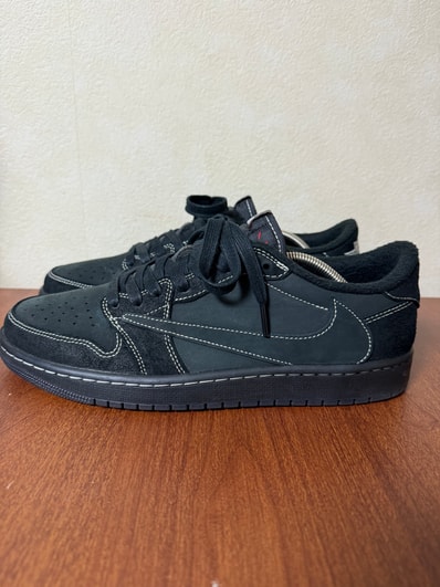 Travis Scott × Nike Air Jordan 1 Low OG SP "Black Phantom"