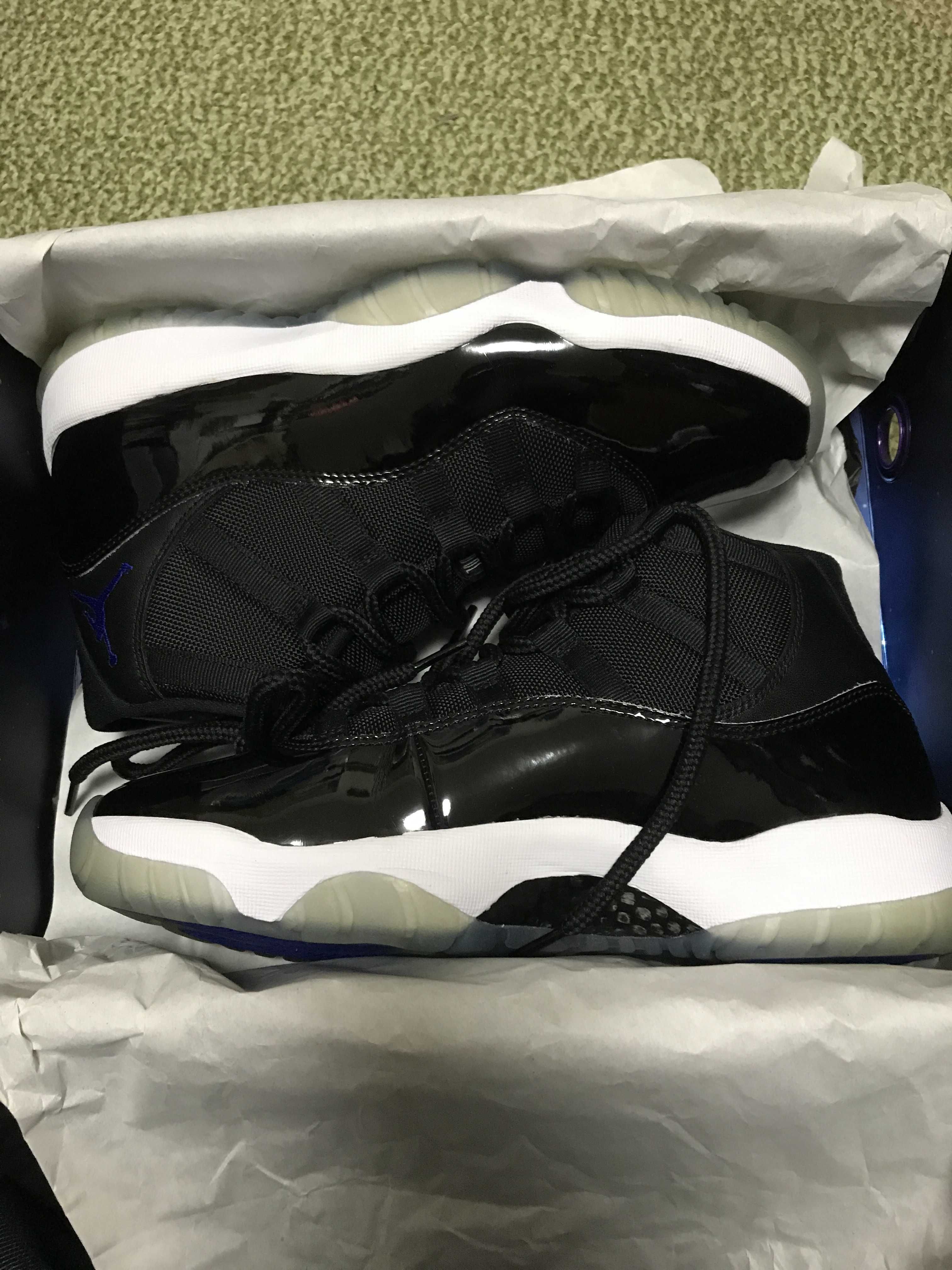 Nike Air Jordan 11 Retro "Space Jam" (2016)