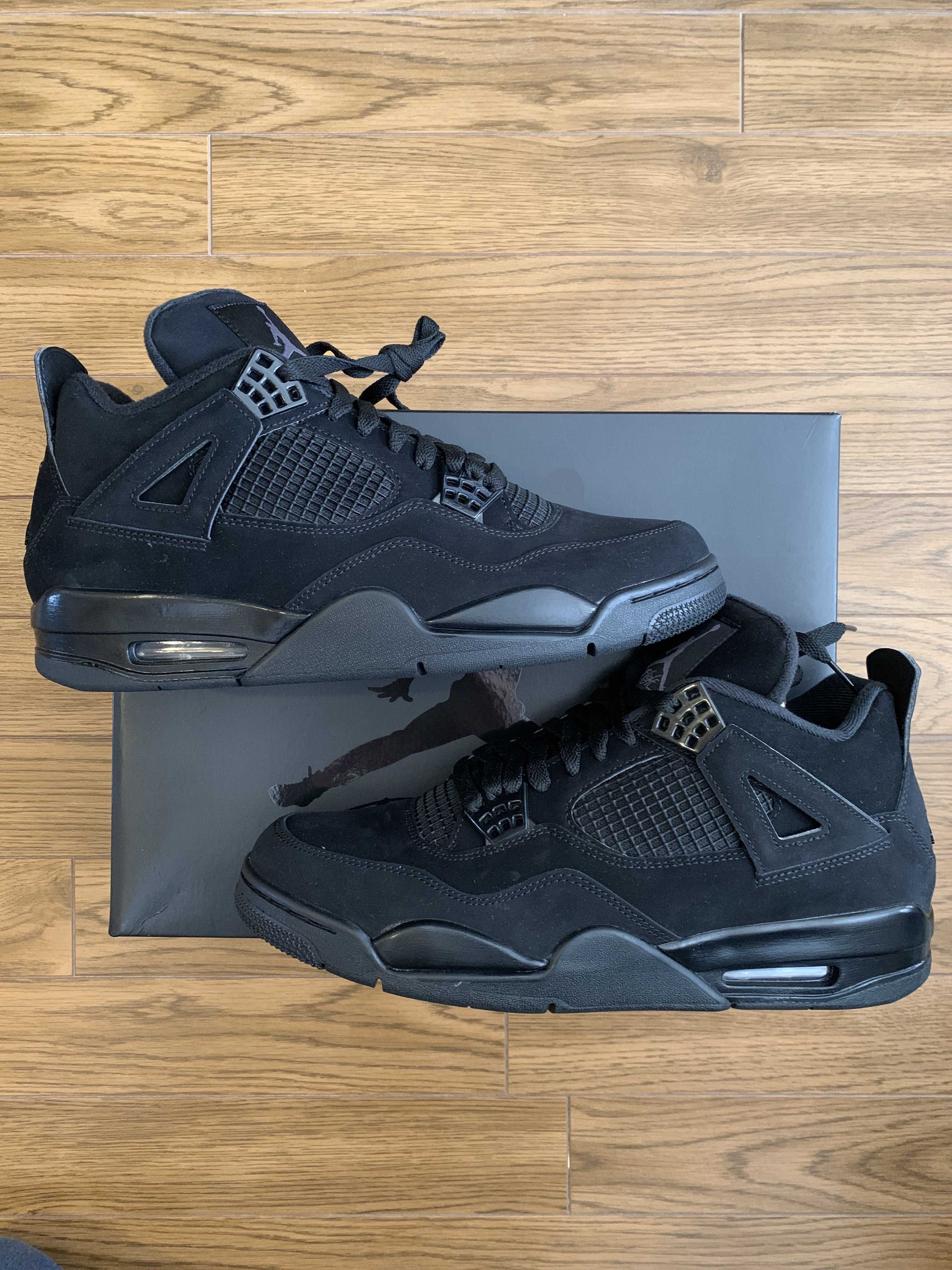 Nike Air Jordan 4 "Black Cat"