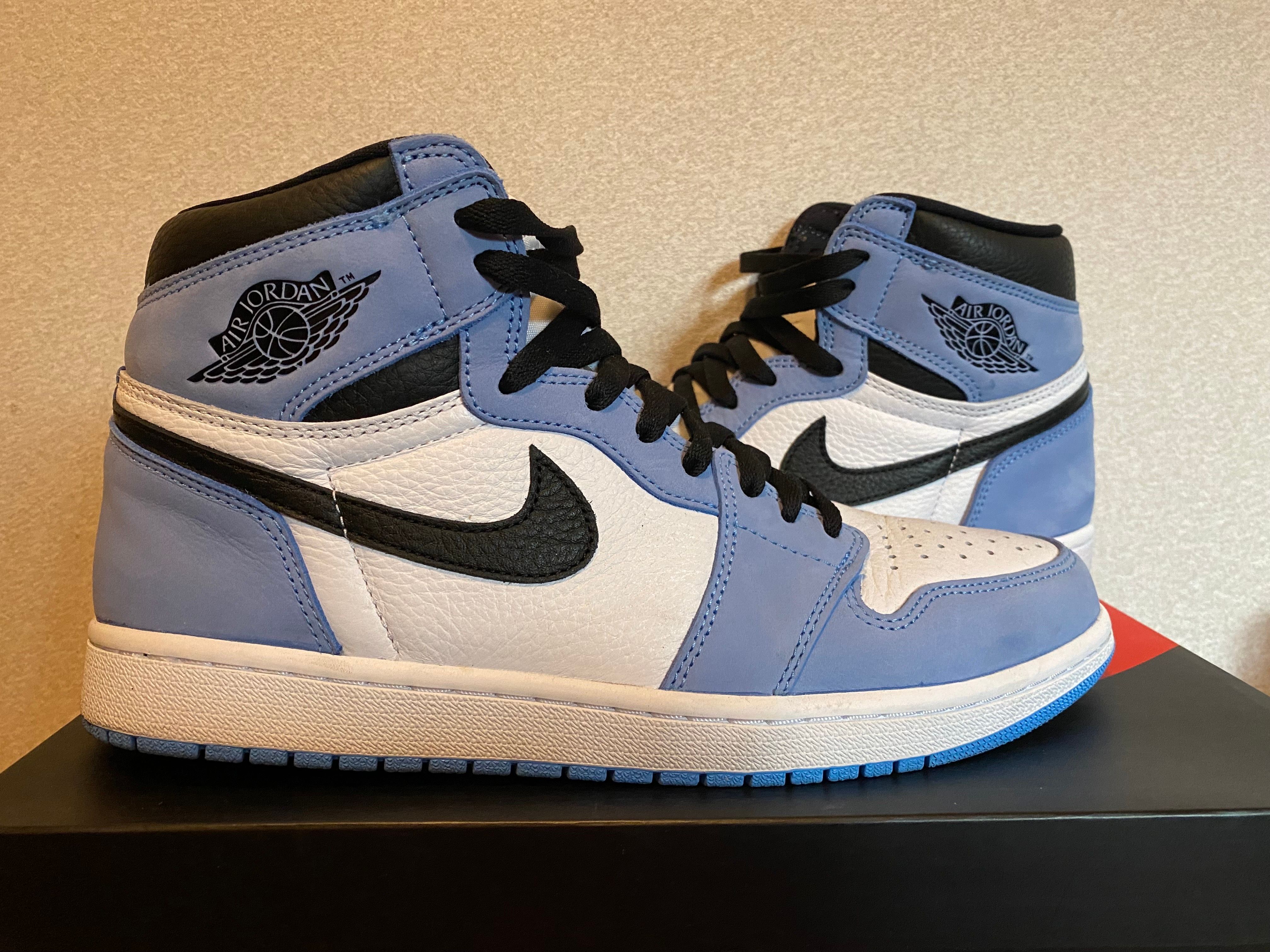 Nike Air Jordan 1 High OG "University Blue"
