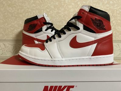 Nike Air Jordan 1 High OG "Heritage"