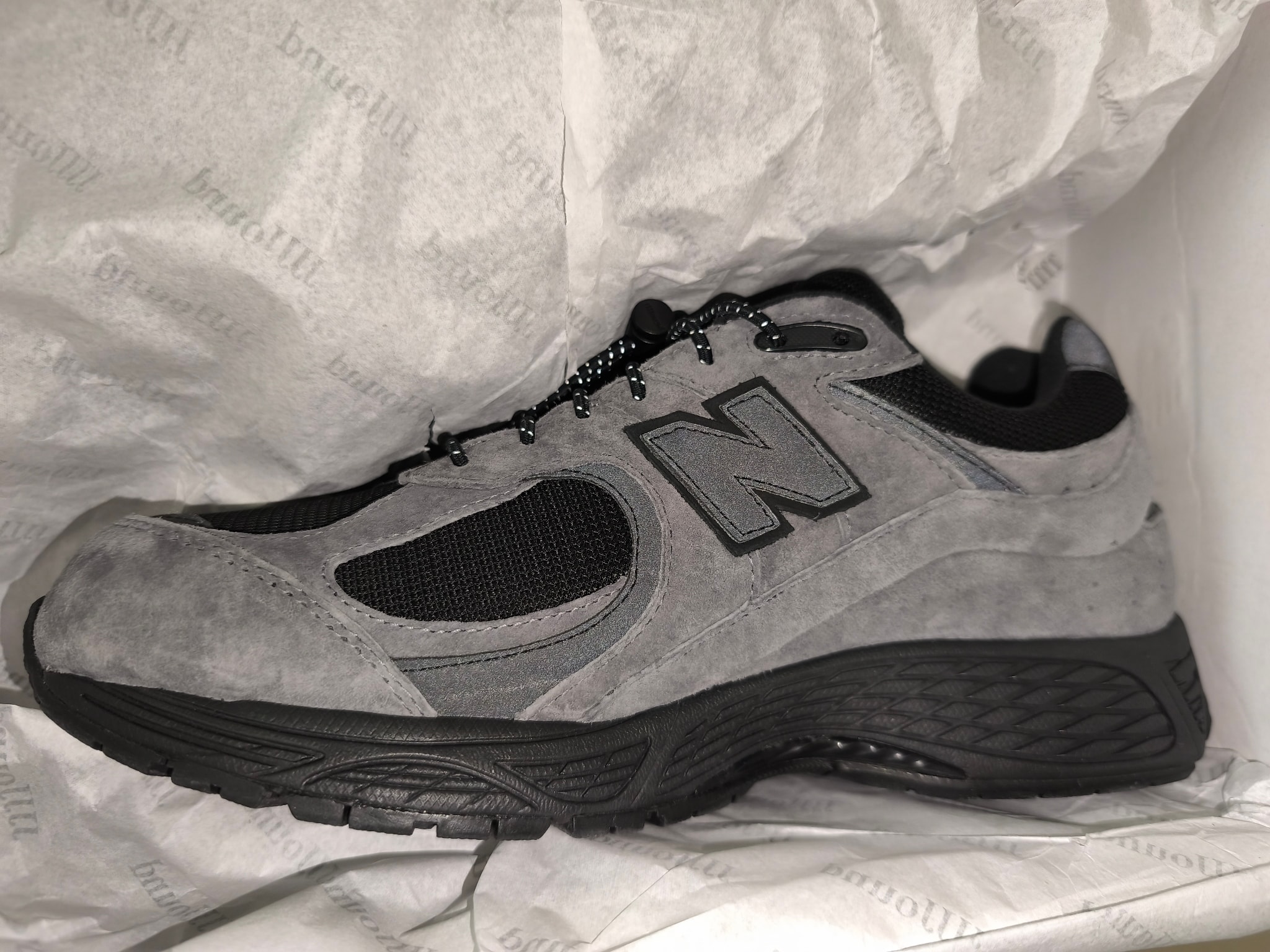 JJJJound × New Balance 2002R GORE-TEX "Charcoal" M2002RXZ
