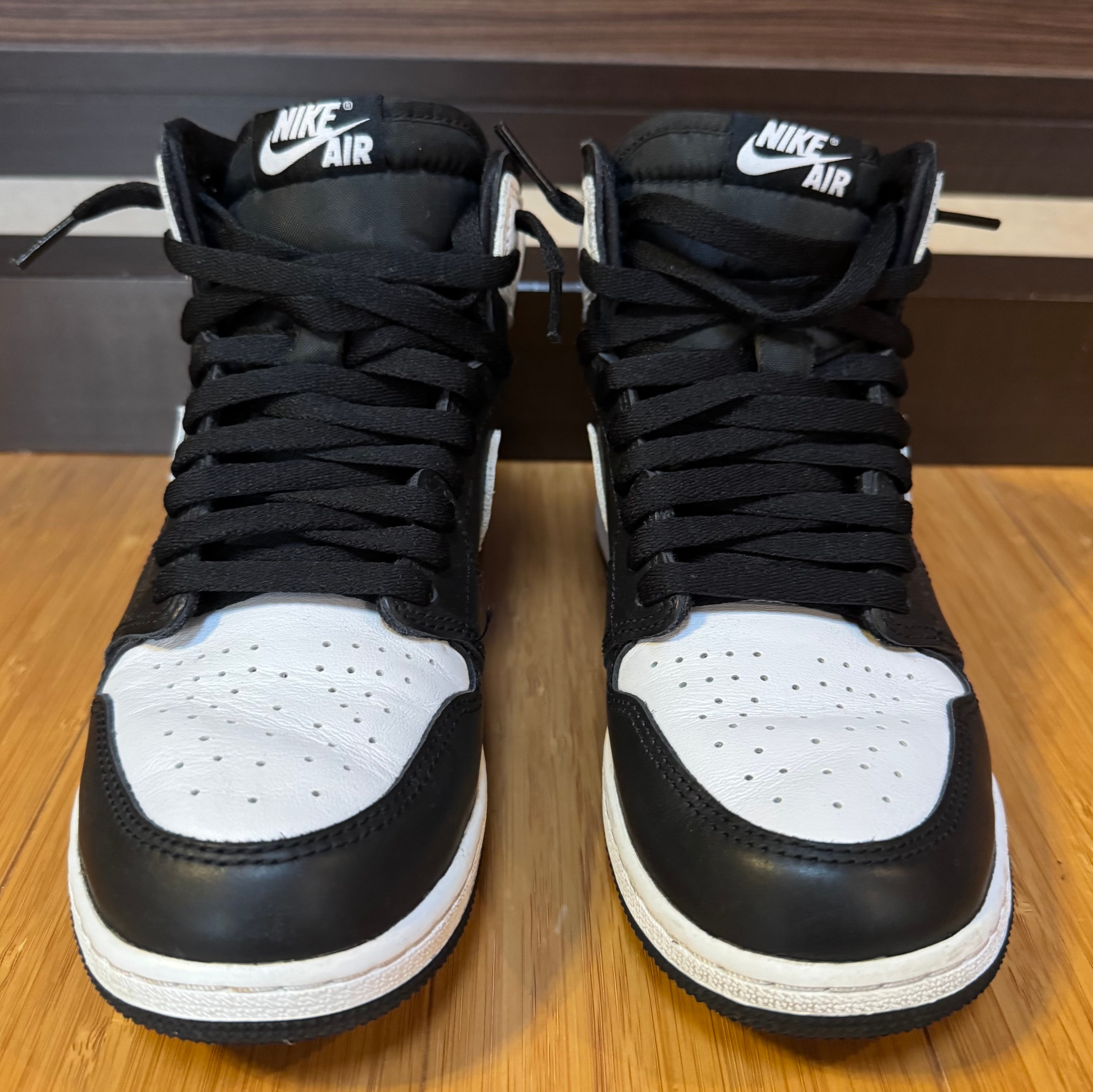 Nike GS Air Jordan 1 Retro High OG "Black/White"