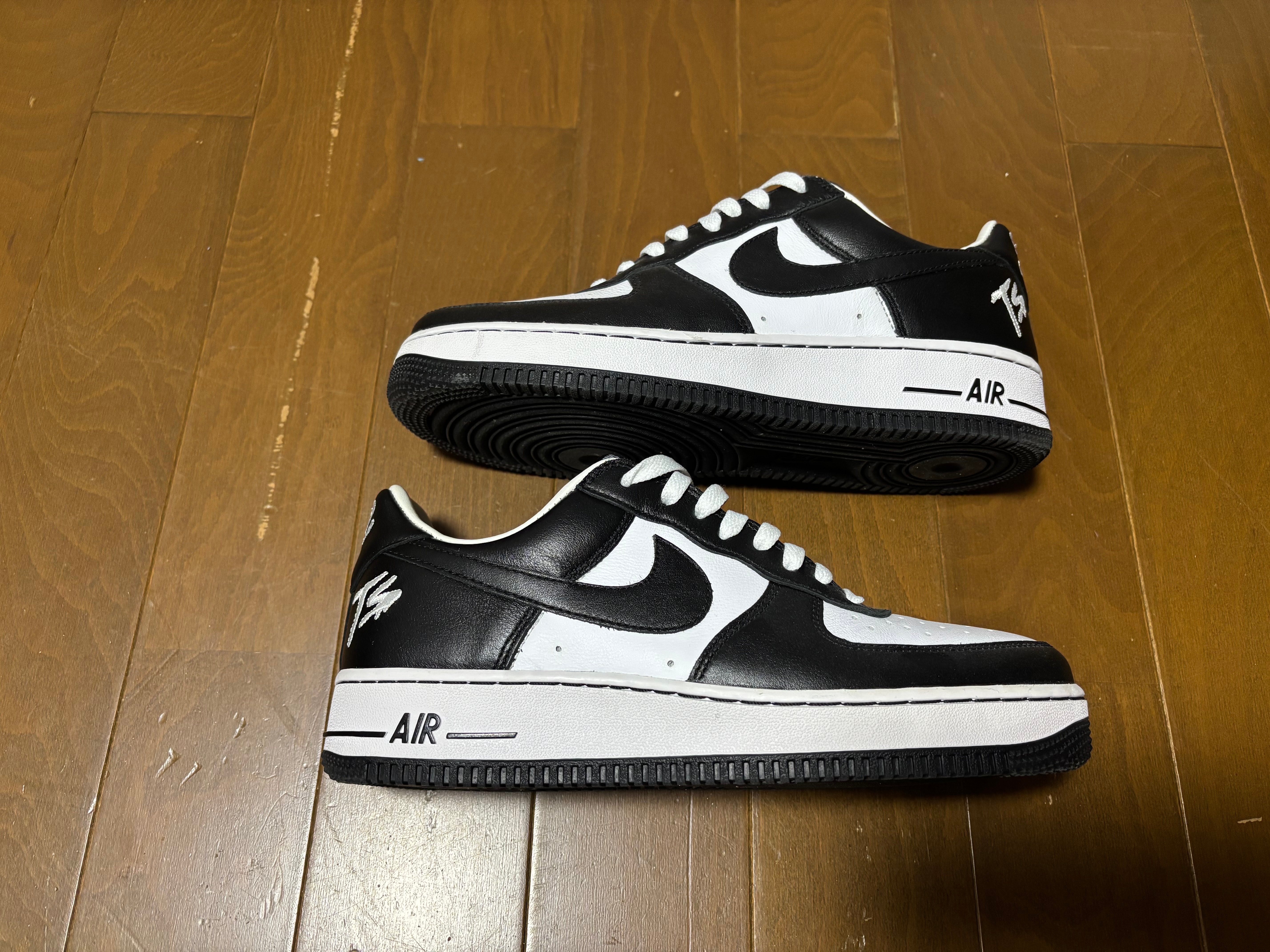 Terror Squad × Nike Air Force 1 Low QS "Blackout"