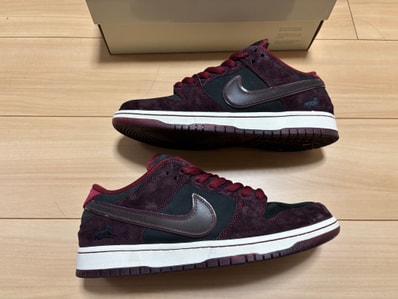 Riot Skateshop × Nike SB Dunk Low Pro QS "Mahogany and Team Red"