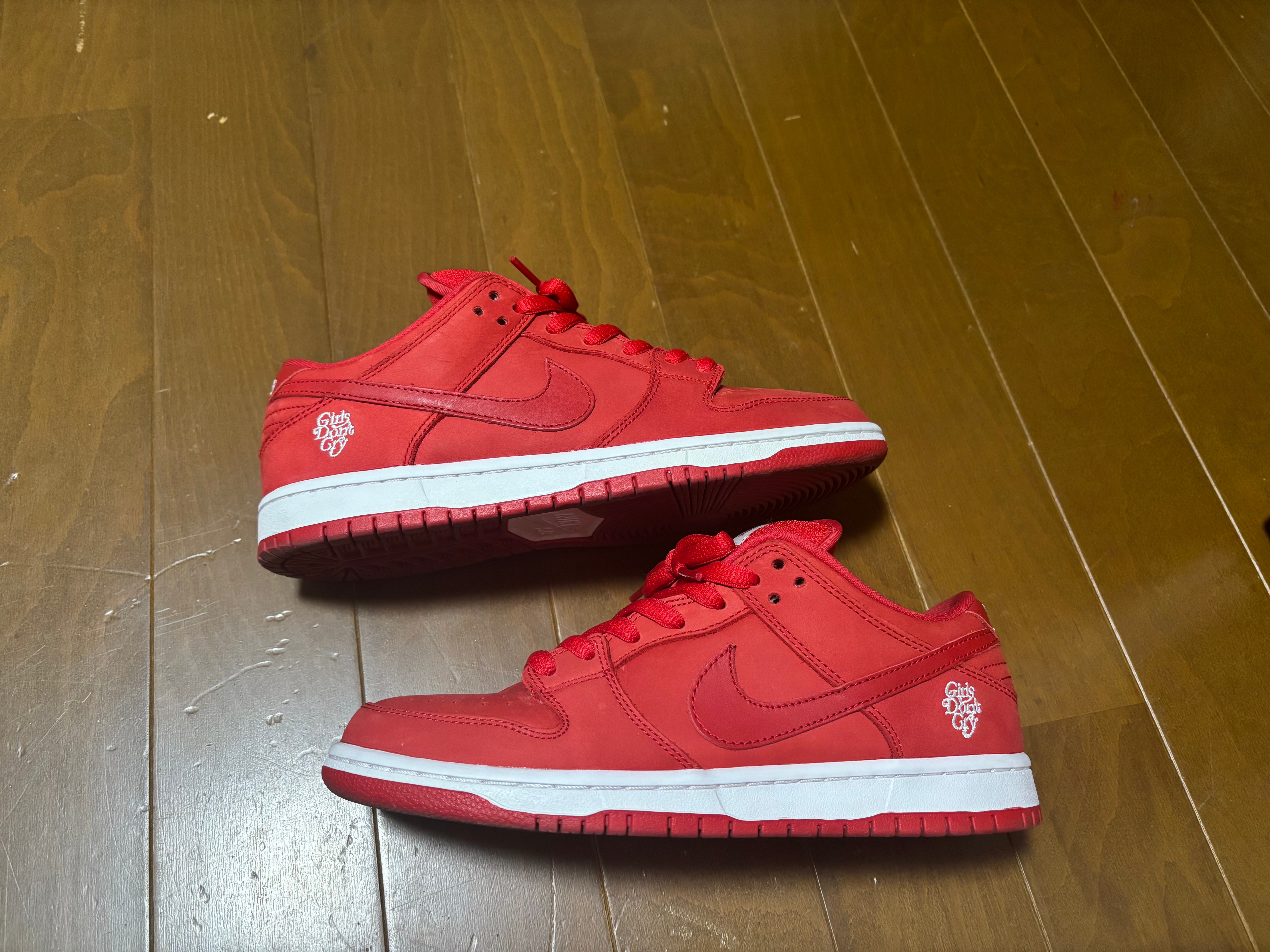 Girls Don't Cry × Nike SB Dunk Low Pro QS "Red" / VERDY