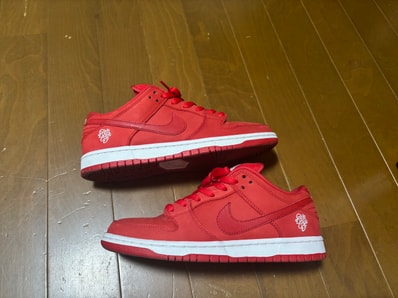 Girls Don't Cry × Nike SB Dunk Low Pro QS "Red" / VERDY