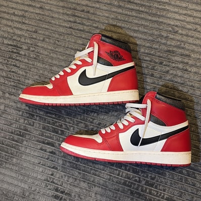 Nike Air Jordan 1 High OG "Lost & Found/Chicago"