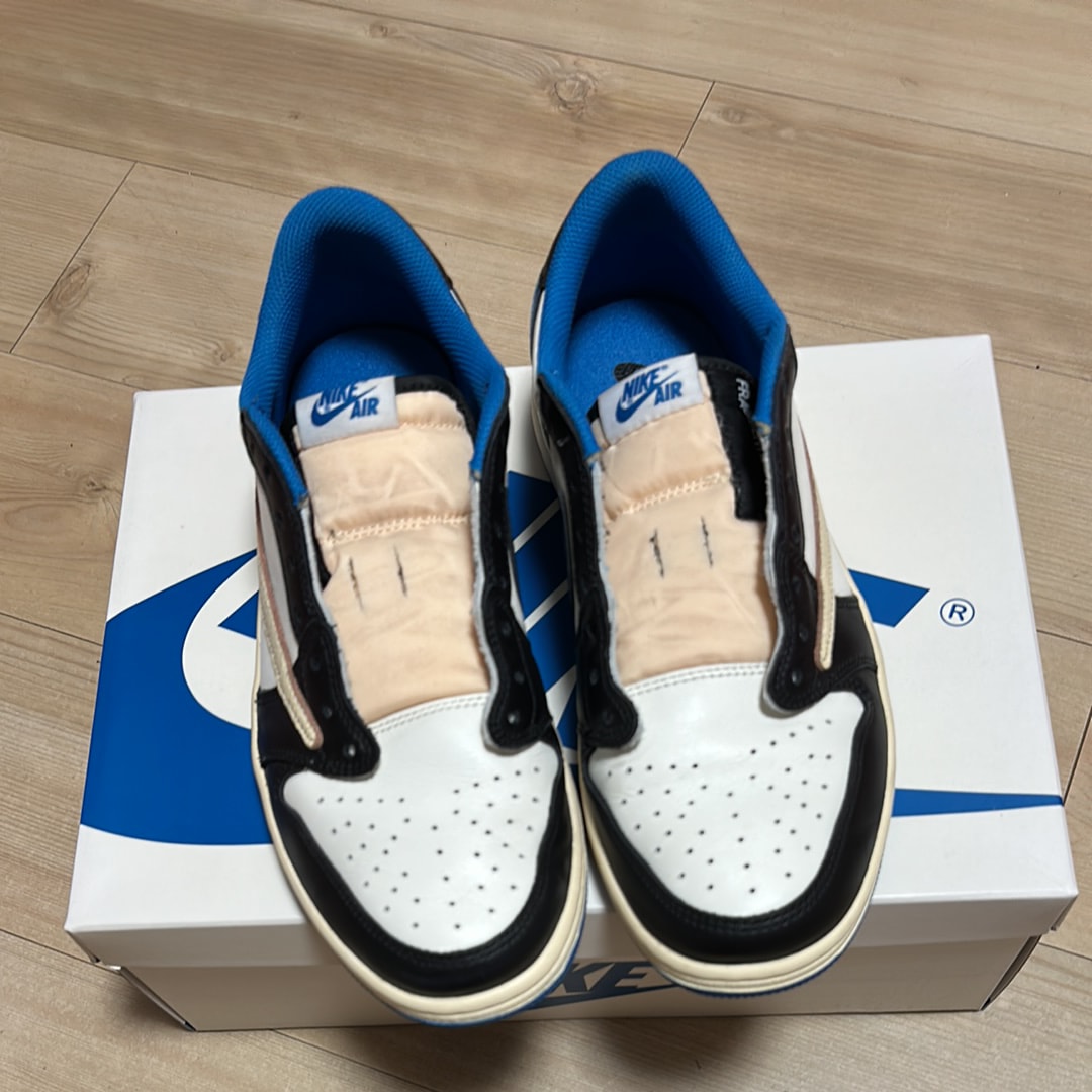 Travis Scott × fragment design × Nike Air Jordan 1 Low OG SP "Military Blue"