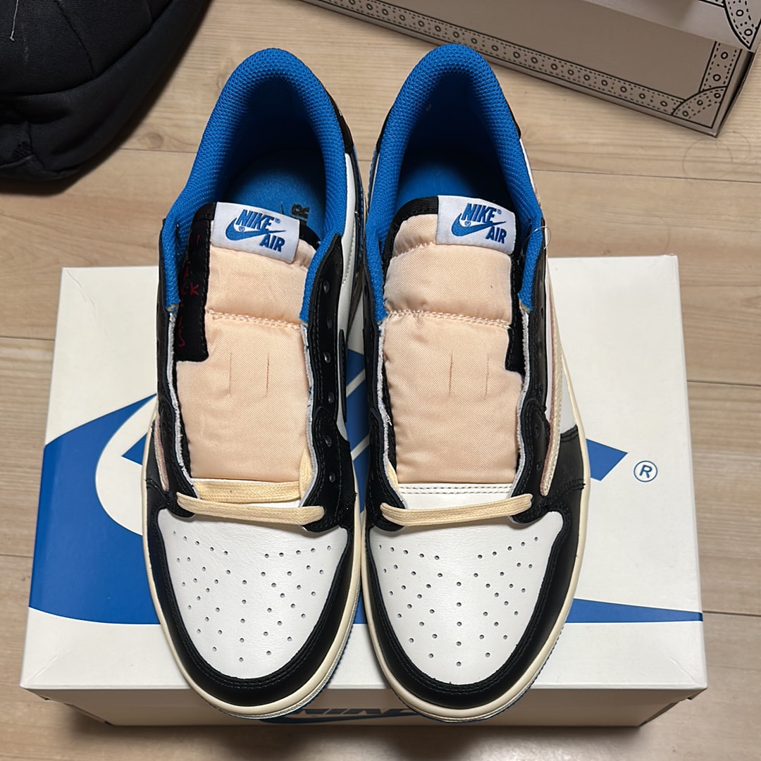 Travis Scott × fragment design × Nike Air Jordan 1 Low OG SP "Military Blue"