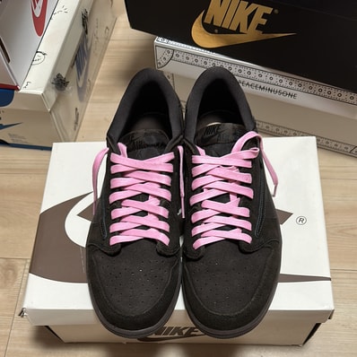Travis Scott × Nike Air Jordan 1 Low OG SP "Velvet Brown and Dark Mocha"