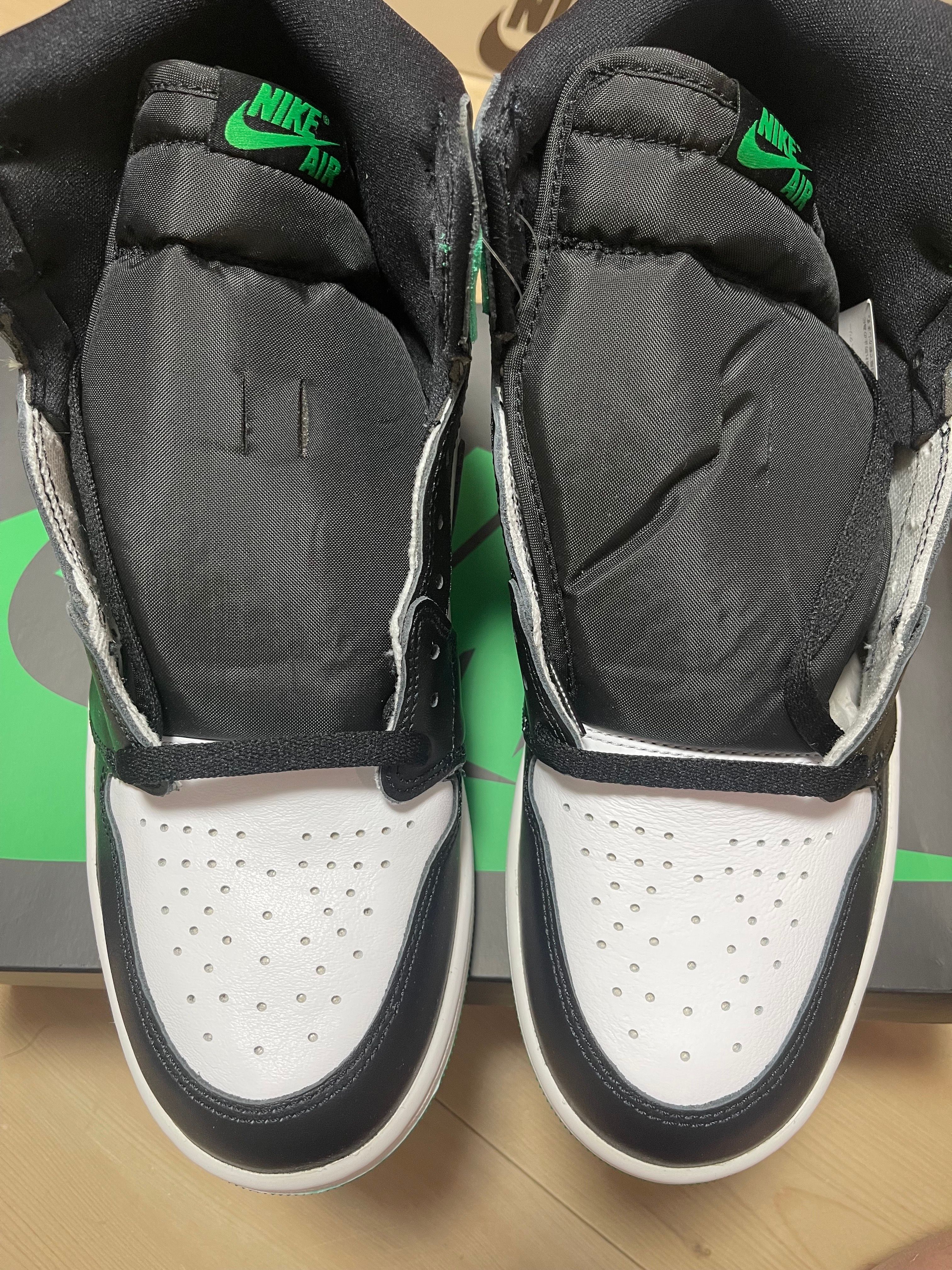 Nike Air Jordan 1 Retro High OG "Celtics/Black and Lucky Green" (2023)