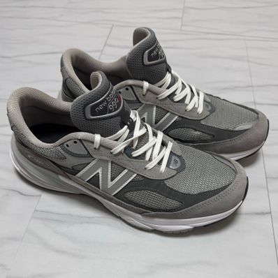 New Balance 990V6 "Gray" (Heel Logo NB)