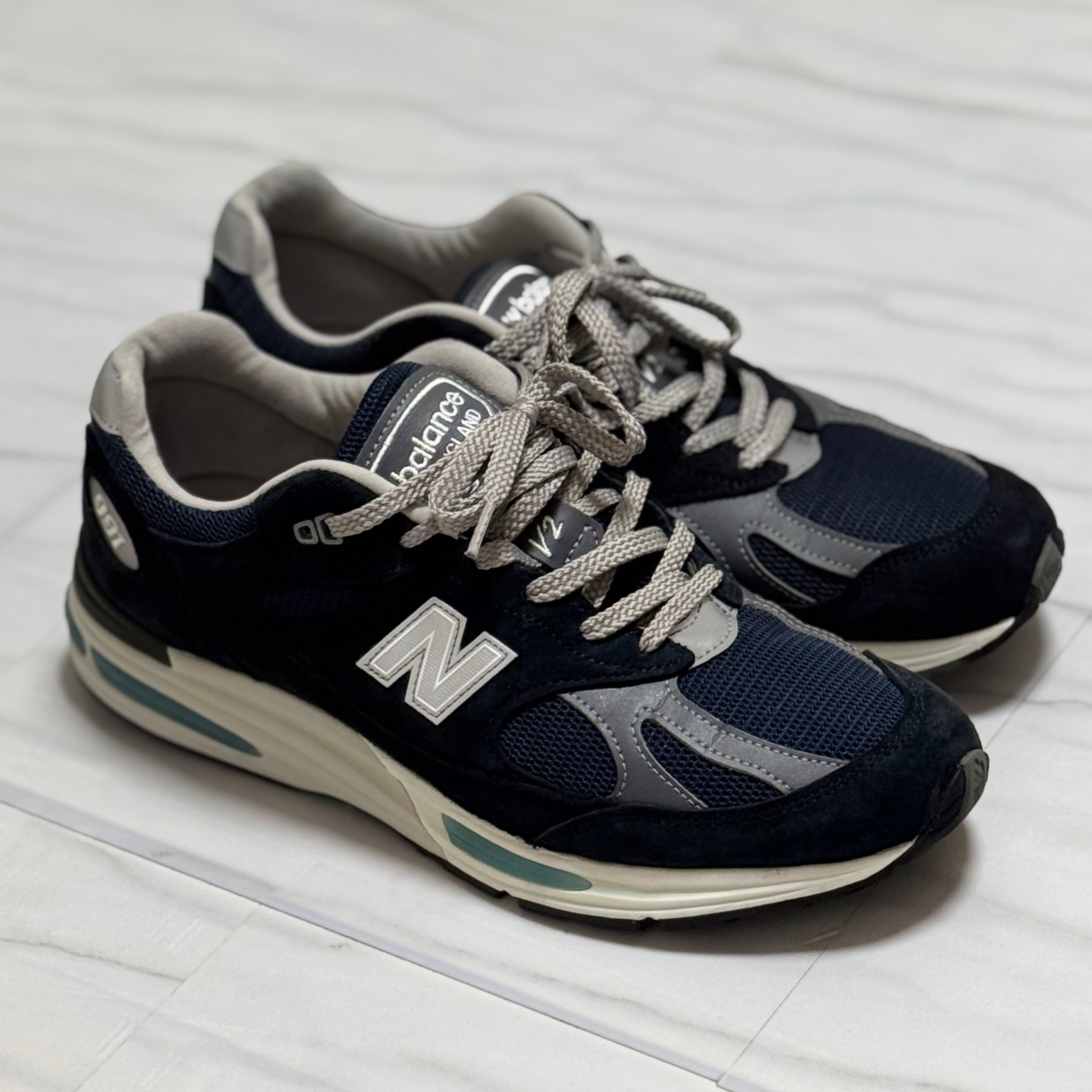 New Balance 991V2 "Navy"