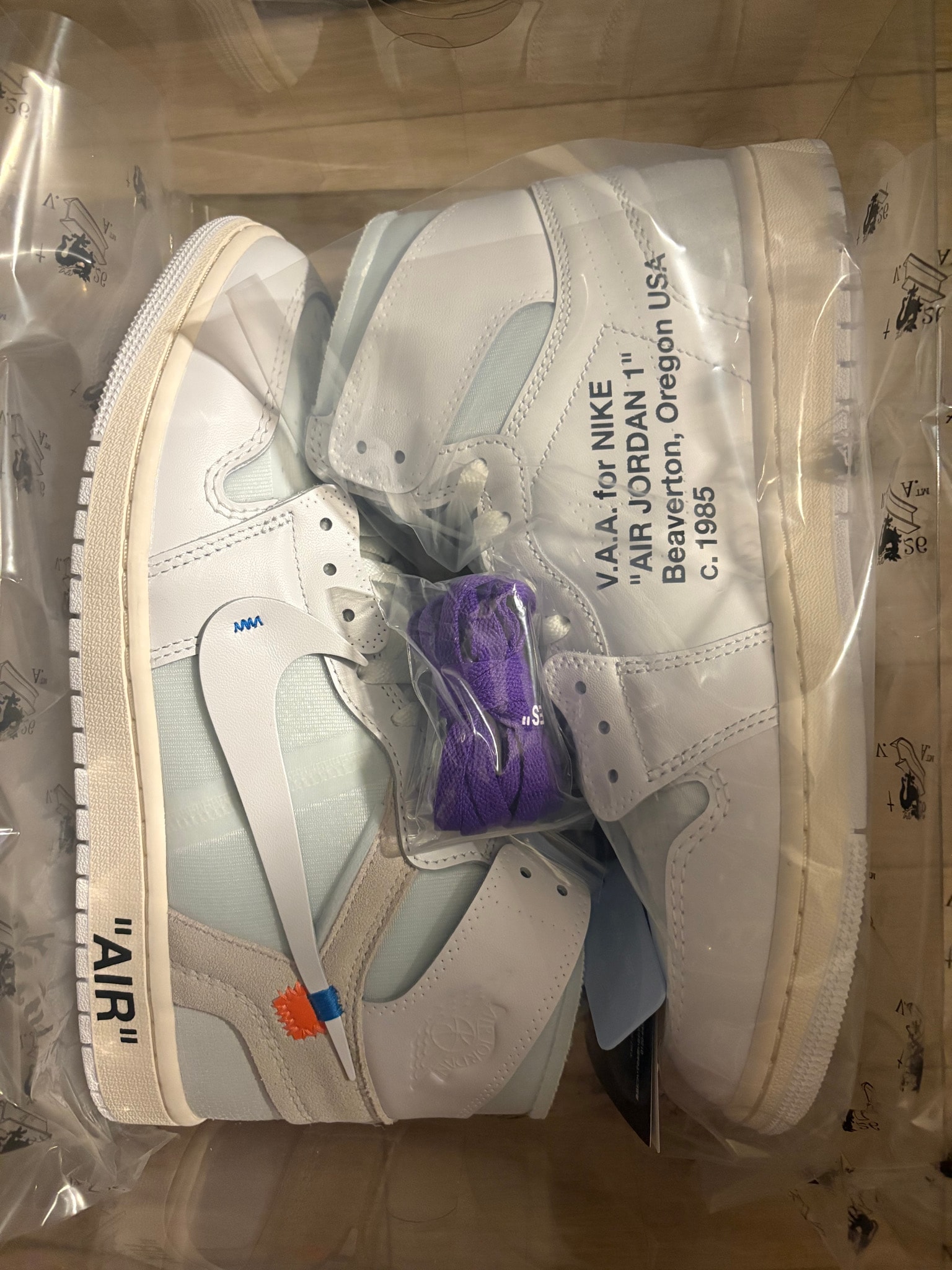 Virgil Abloh Archive (V.A.A.) × Nike Air Jordan 1 Retro High OG "Alaska"