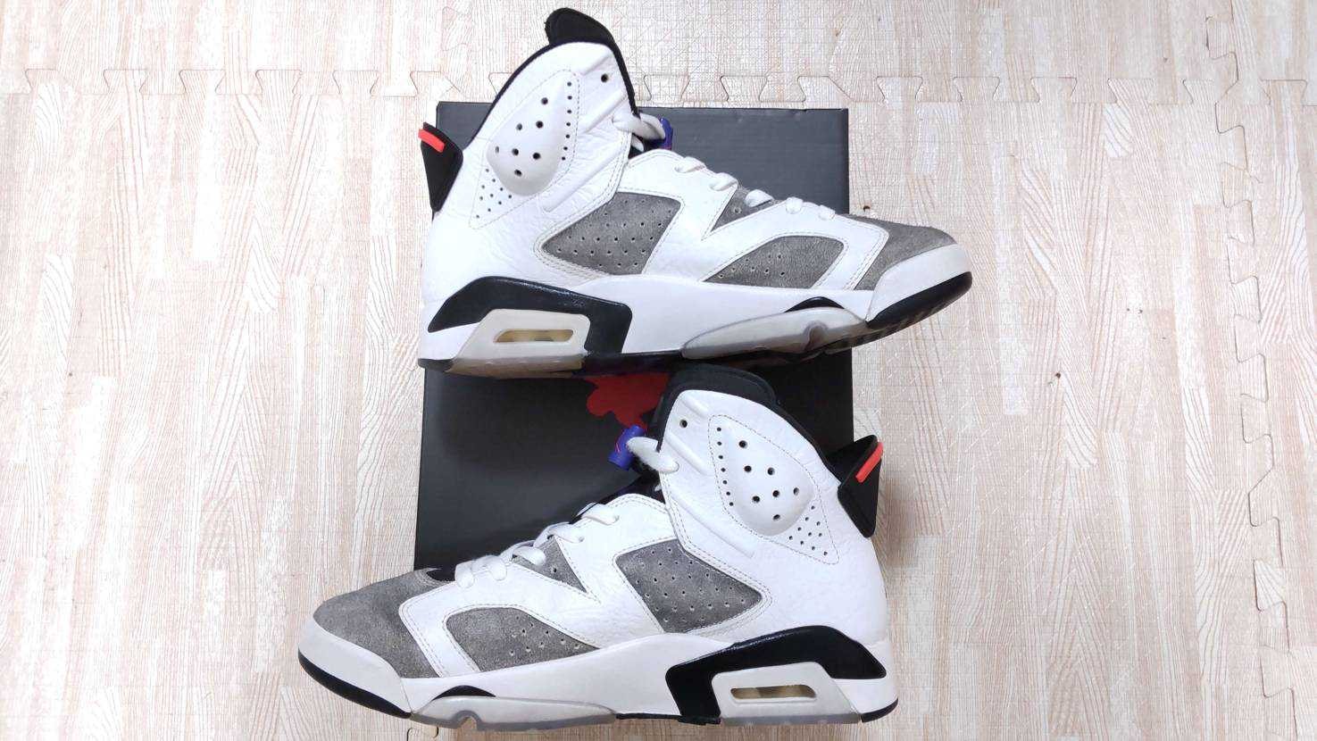 Nike Air Jordan 6 Retro "Flight Nostalgia"