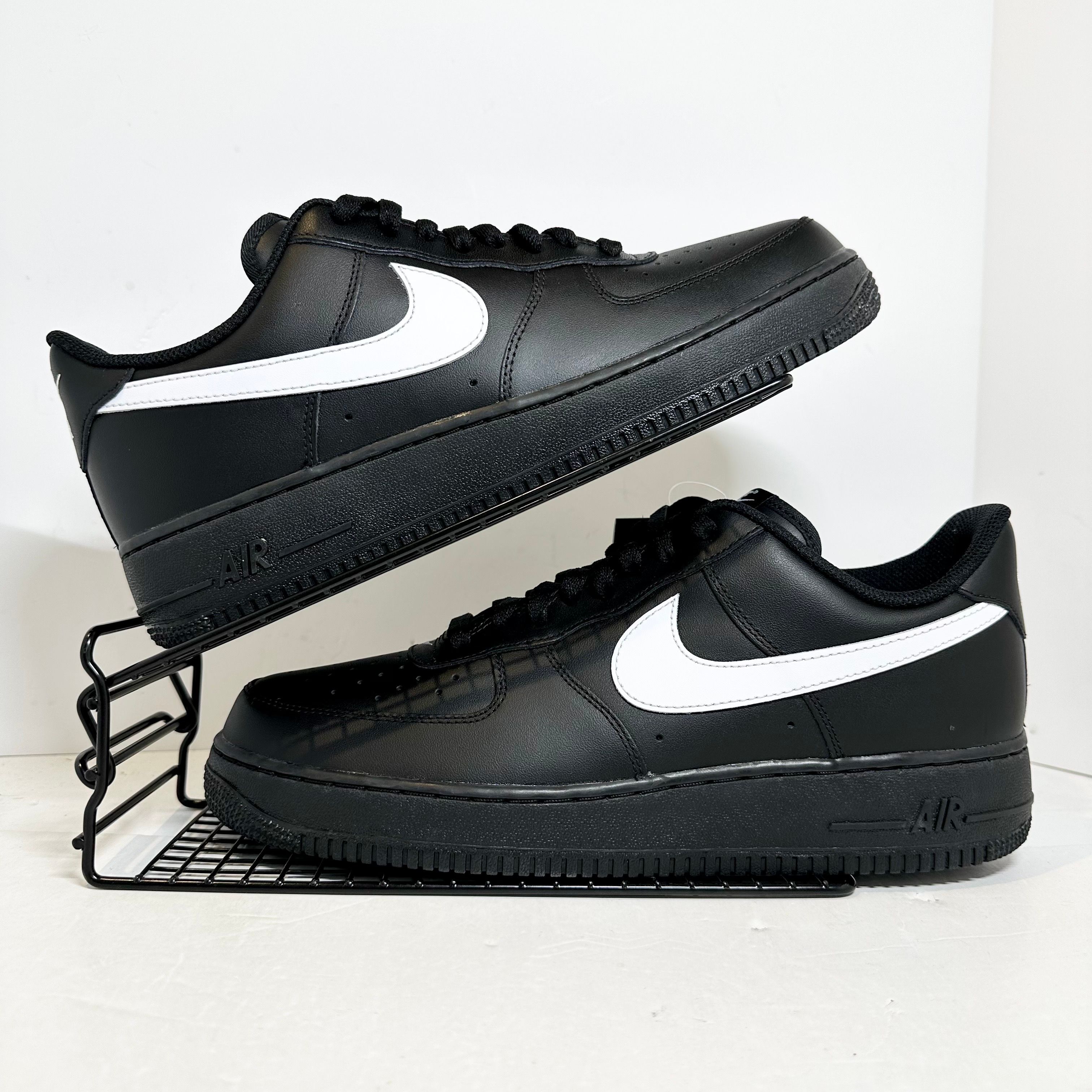 Nike Air Force 1 '07 "Black/White"