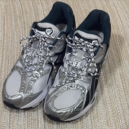 アシックス ゲルニンバス10.1 "ホワイト/サクソングリーン"