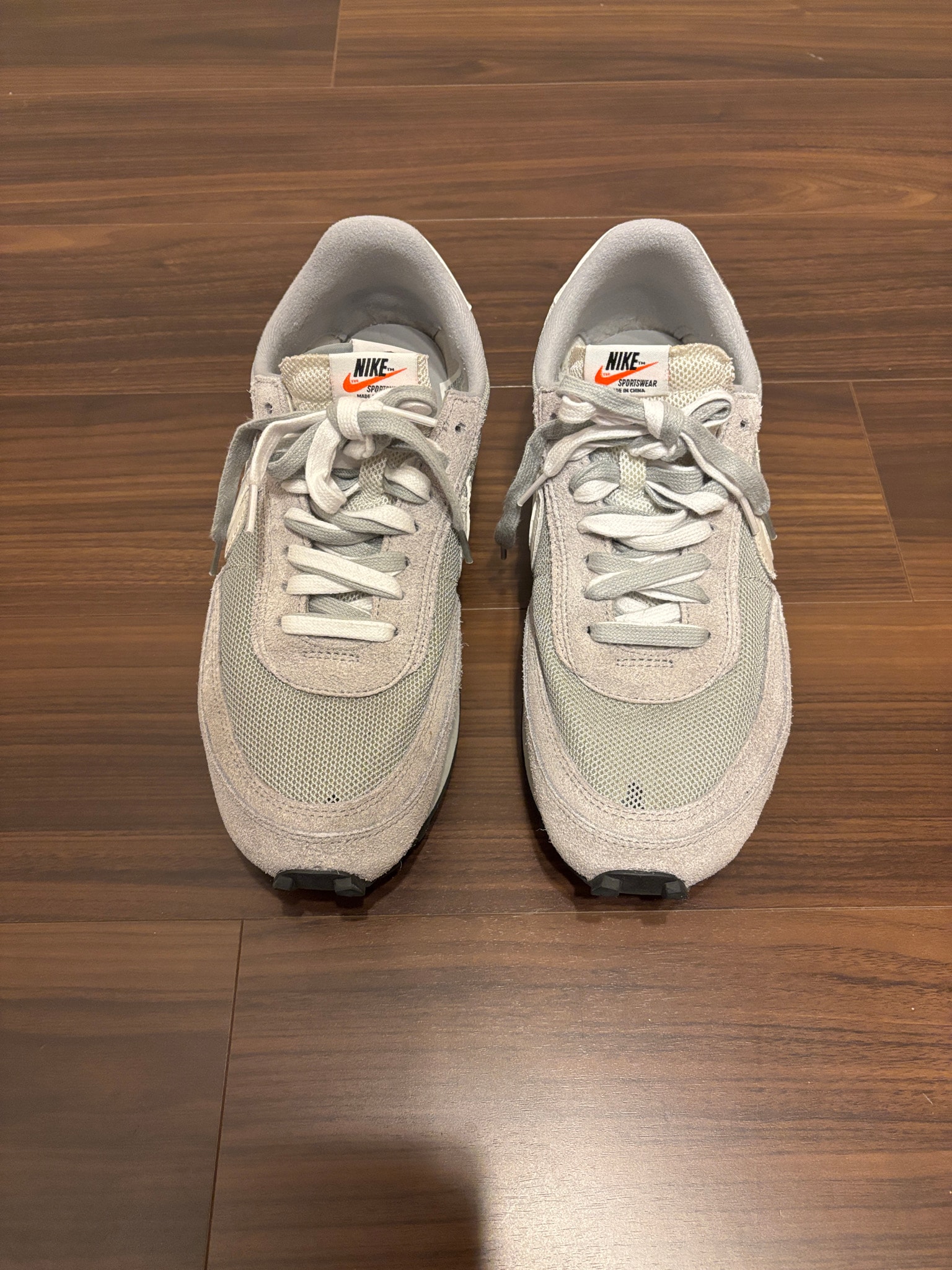 fragment design × sacai × Nike LD Waffle "Light Smoke Grey"