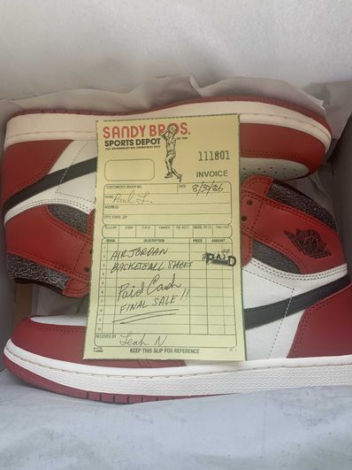Nike Air Jordan 1 High OG "Lost & Found/Chicago"