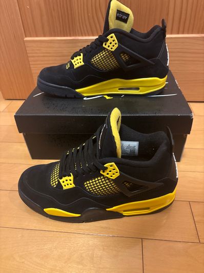 Nike Air Jordan 4 Retro "Thunder"(2023)