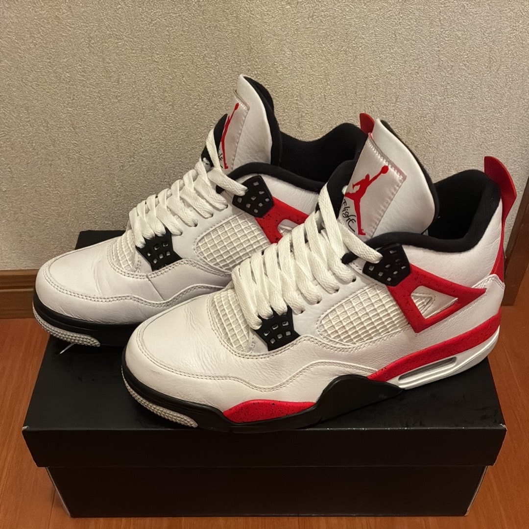 Nike Air Jordan 4 Retro "Red Cement"