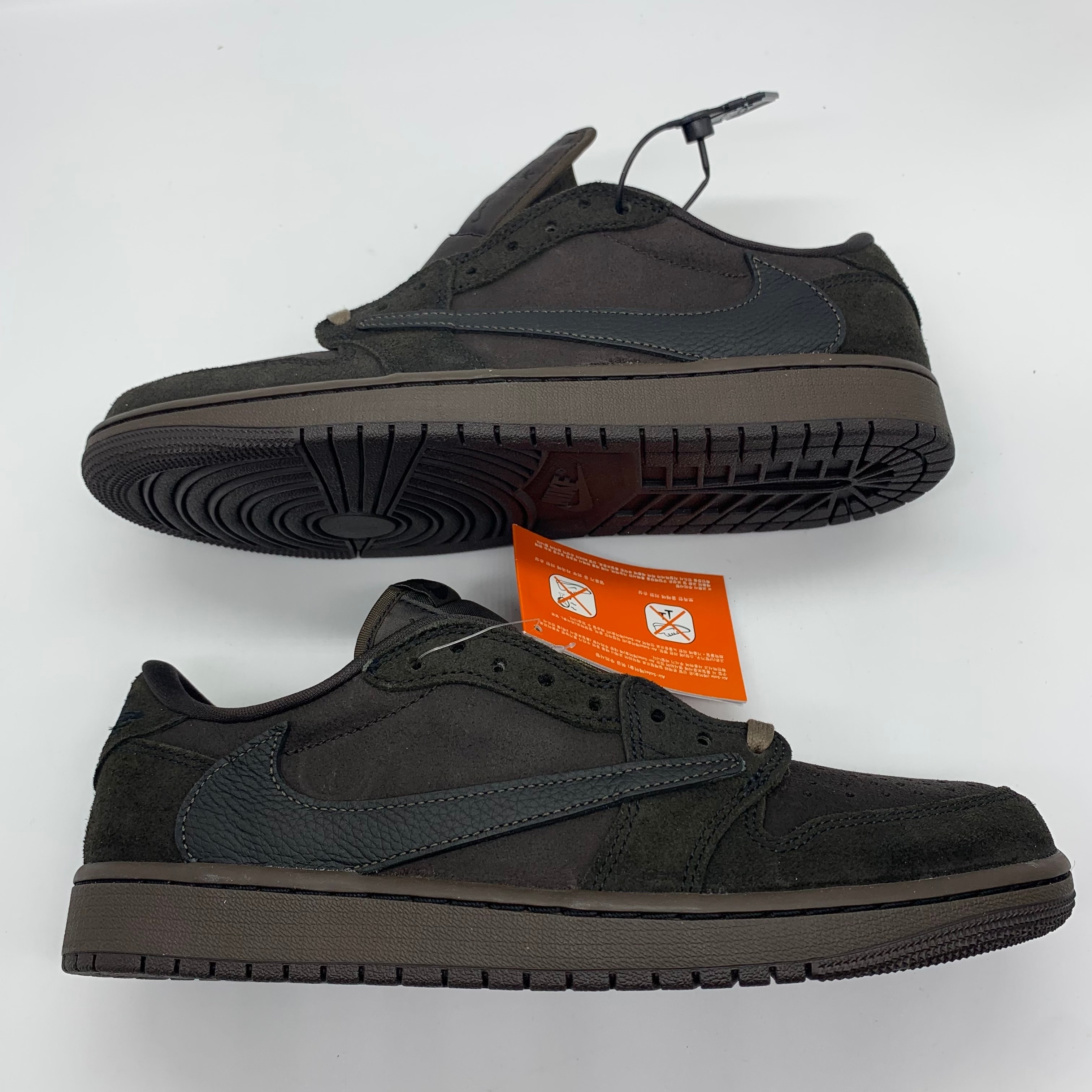 Travis Scott × Nike Air Jordan 1 Low OG SP "Velvet Brown and Dark Mocha"