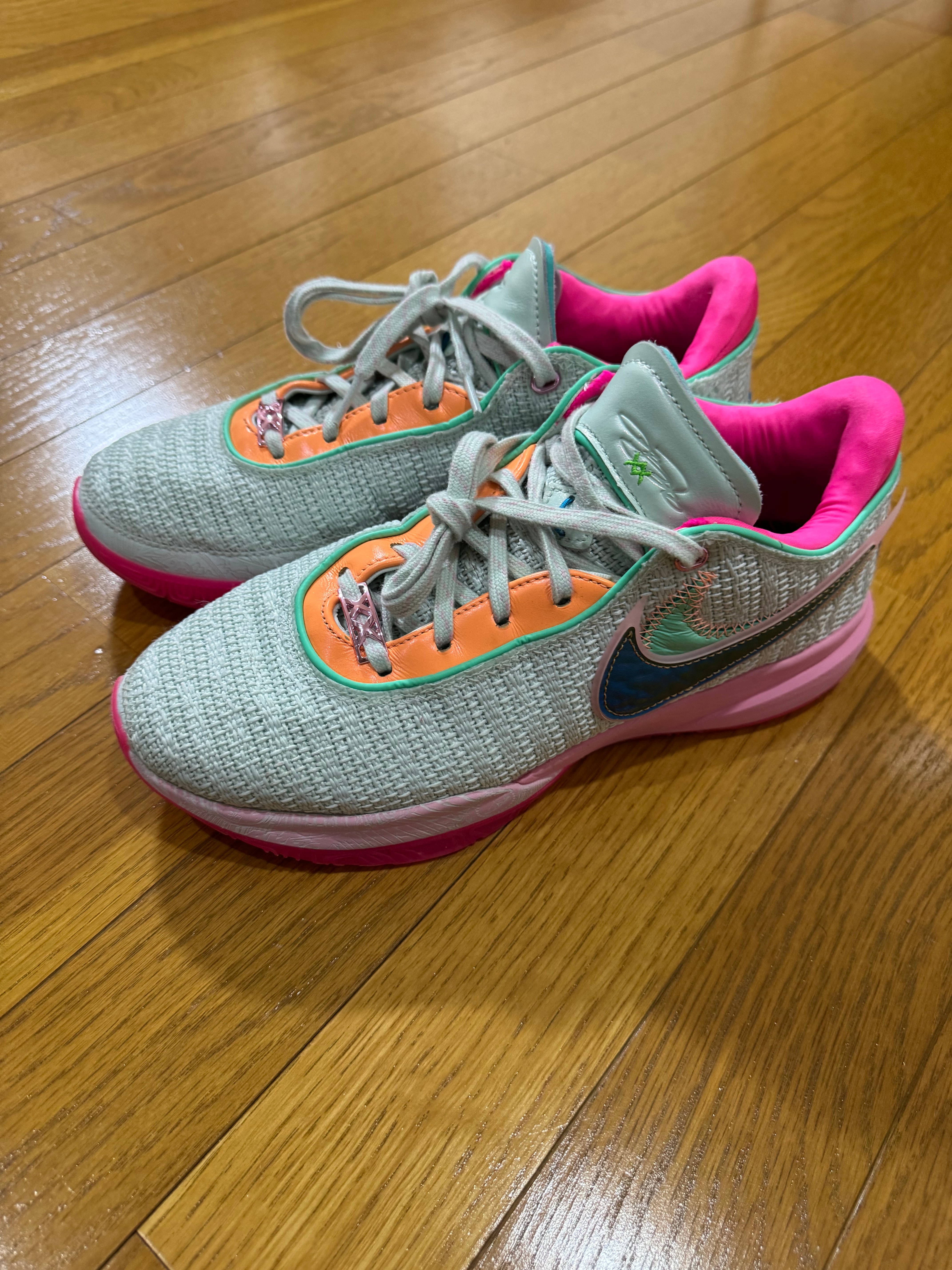 Nike LeBron 20 "Time Machine"