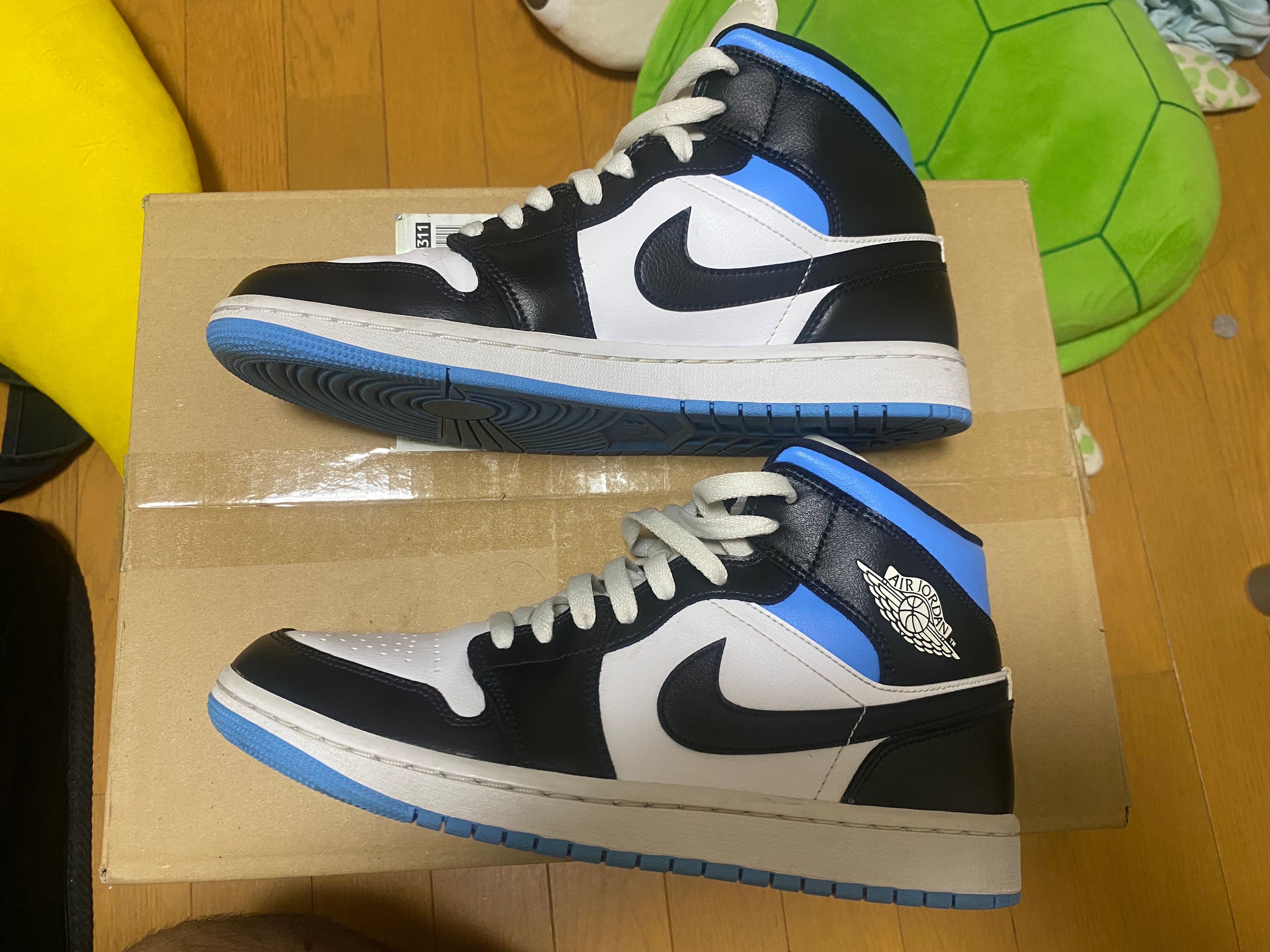 Nike Women's Air Jordan 1 Mid "Black/University Blue"