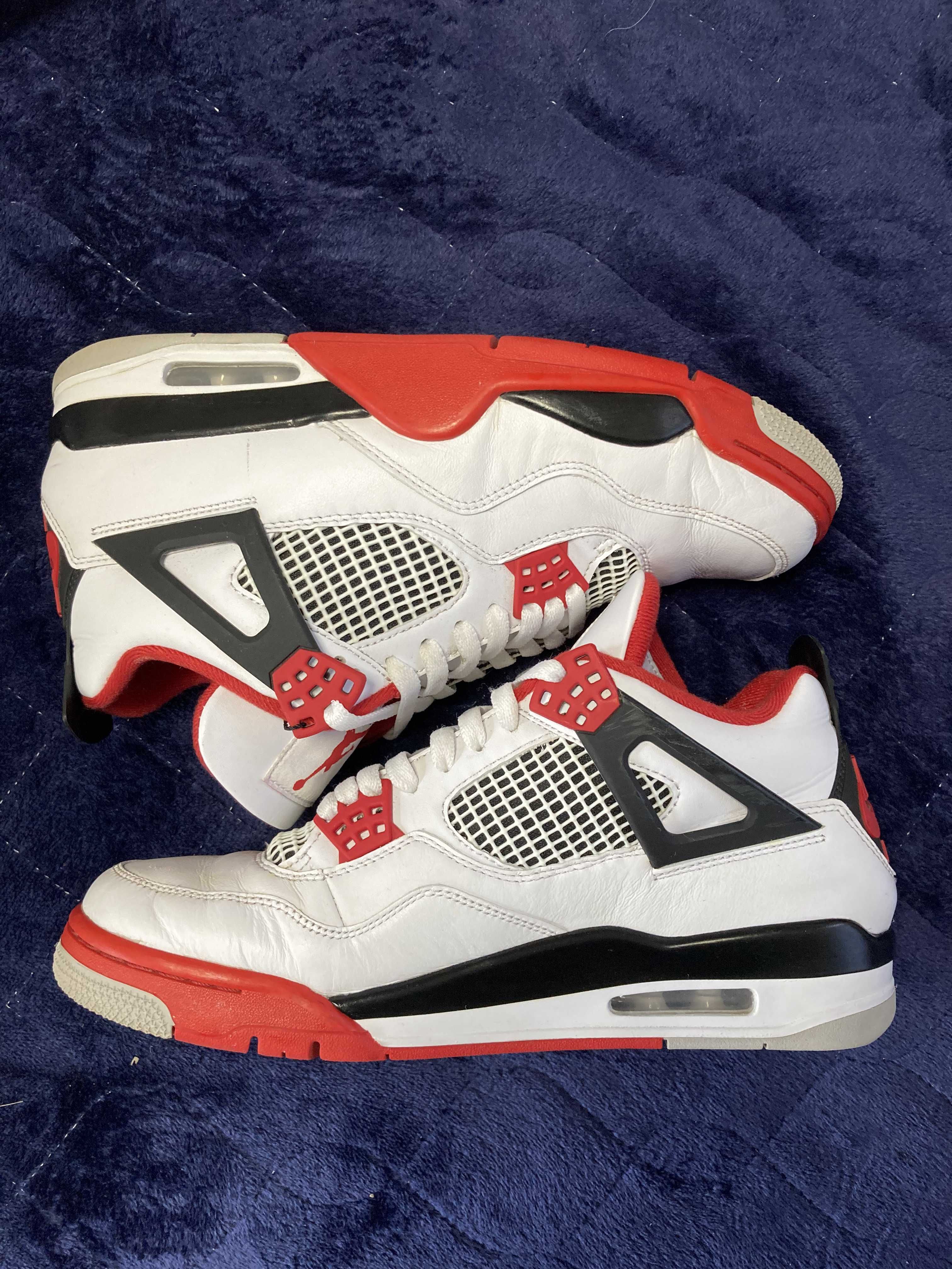 Nike Air Jordan 4 Retro OG "Fire Red" (2020)